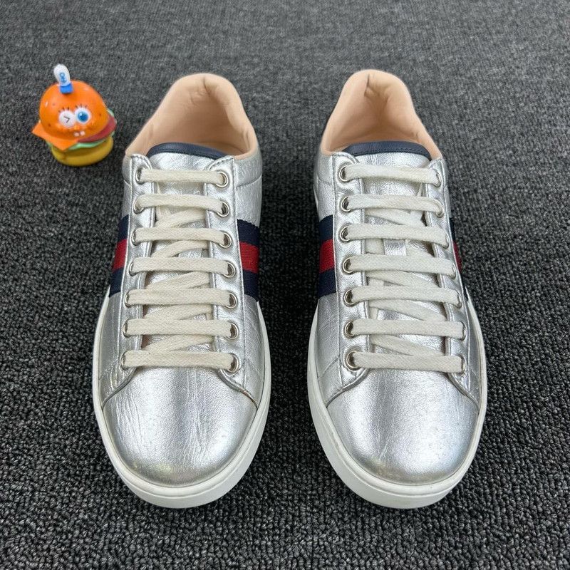 Gucci Gucci Classic Silver Leather Sneakers - Size US 5 / EU 37 - 2 Thumbnail