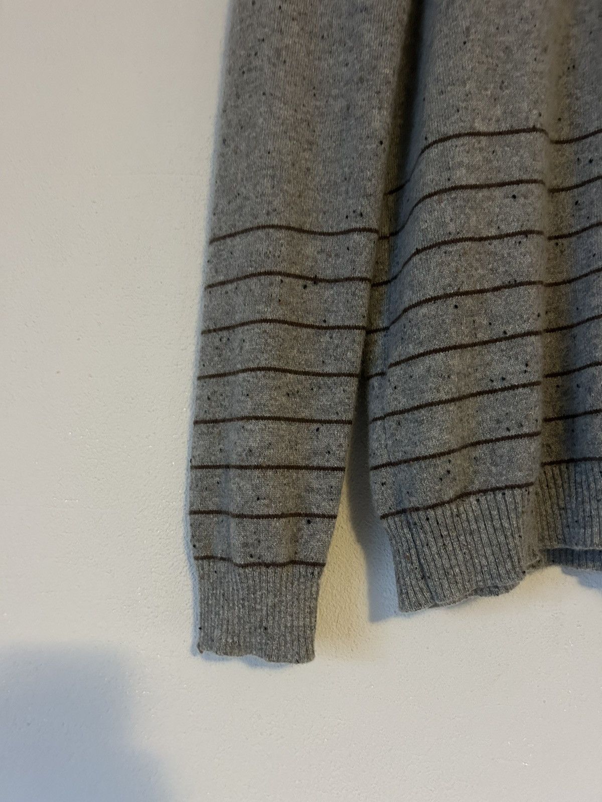 Marni Marni Grey Cashmere Knit Sweater with Striped Detail Size US S / EU 44-46 / 1 - 6 Thumbnail