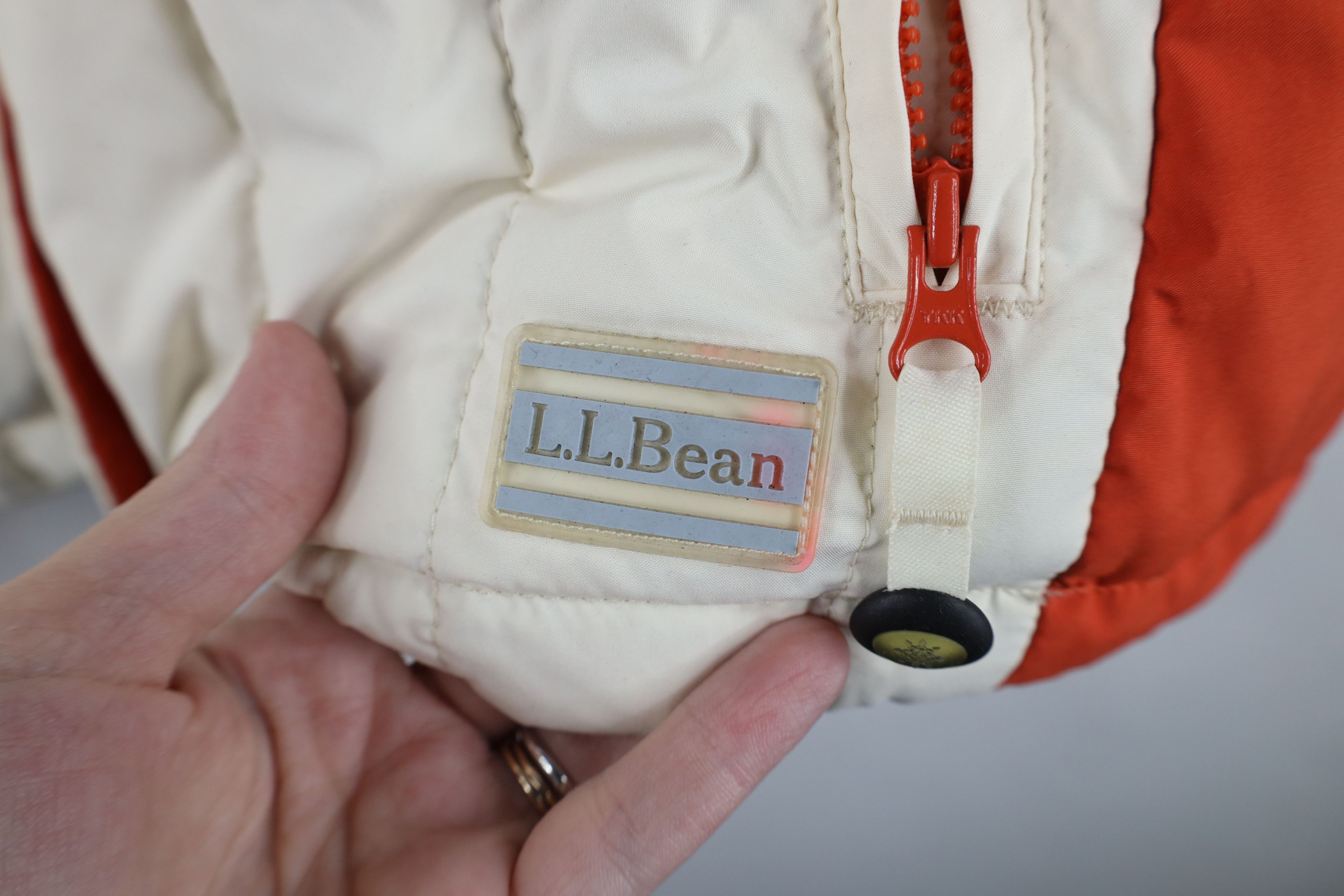 L.L. Bean Vintage LL Bean Block Duck Down Hooded Puffer Jacket Cream Size M / US 6-8 / IT 42-44 - 4 Thumbnail