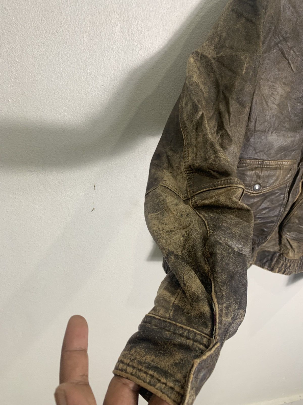Vintage Vintage 1990 Flight leather Jacket trashed Size US M / EU 48-50 / 2 - 8 Thumbnail