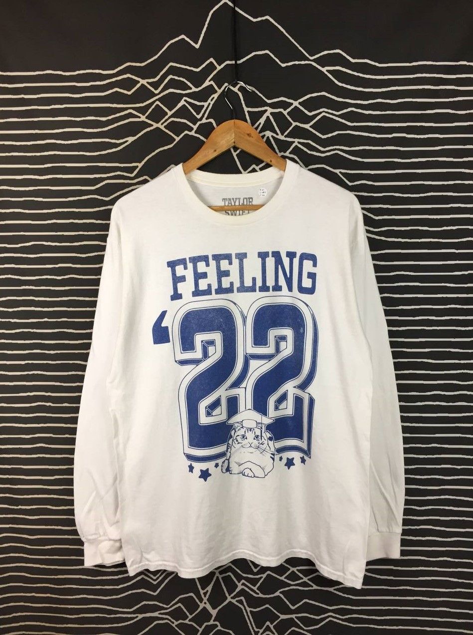 Band Tees Taylor Swift Feeling 22 Cat Graduation Long Sleeve Tee Size US L / EU 52-54 / 3 - 2 Thumbnail