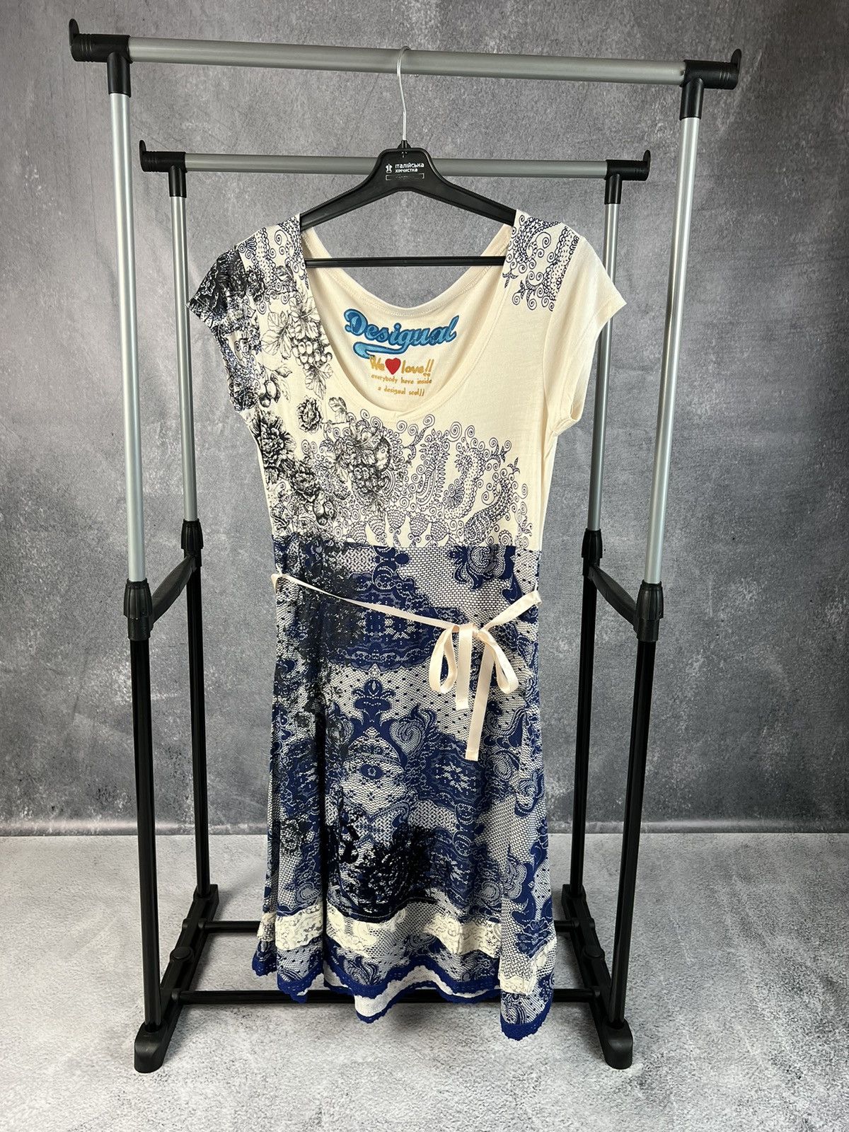 Desigual Desigual dress Size L / US 10 / IT 46 - 1 Thumbnail