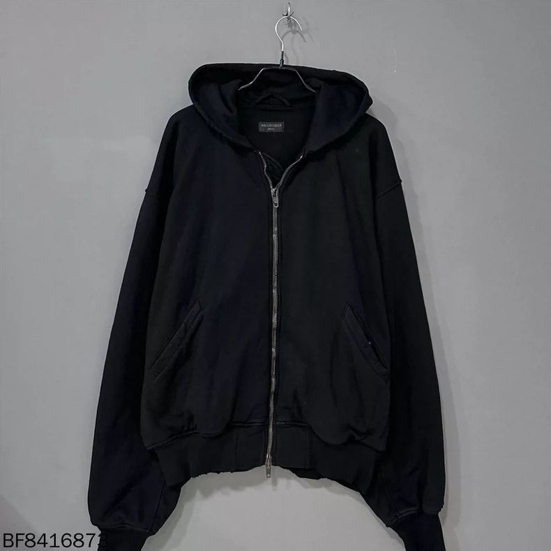 Balenciaga Balenciaga Reversed Letter Zip Hoodie Size US S / EU 44-46 / 1 - 1 Thumbnail