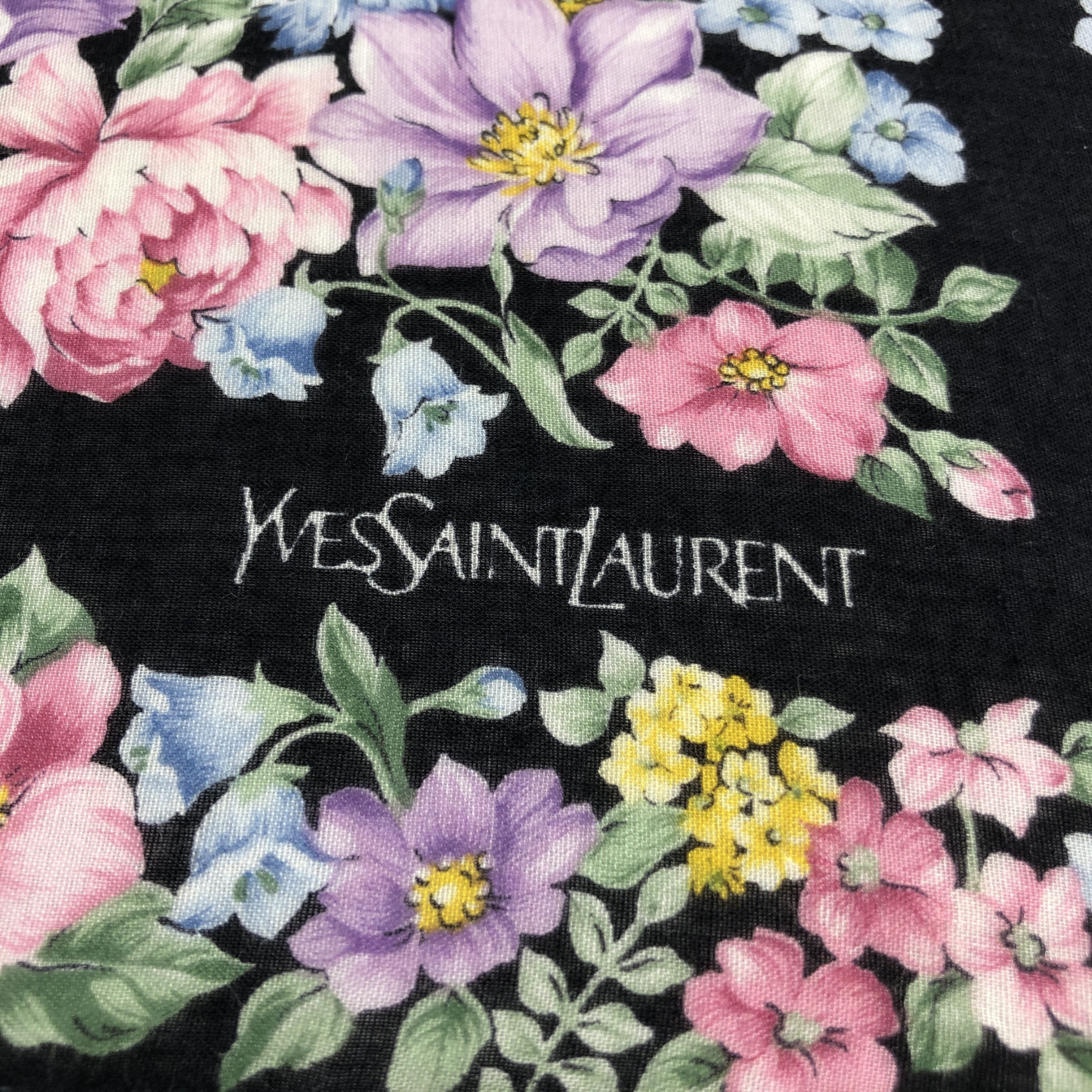 Yves Saint Laurent YSL Handkerchief Neckerchief Bandana H2543 Size ONE SIZE - 3 Thumbnail