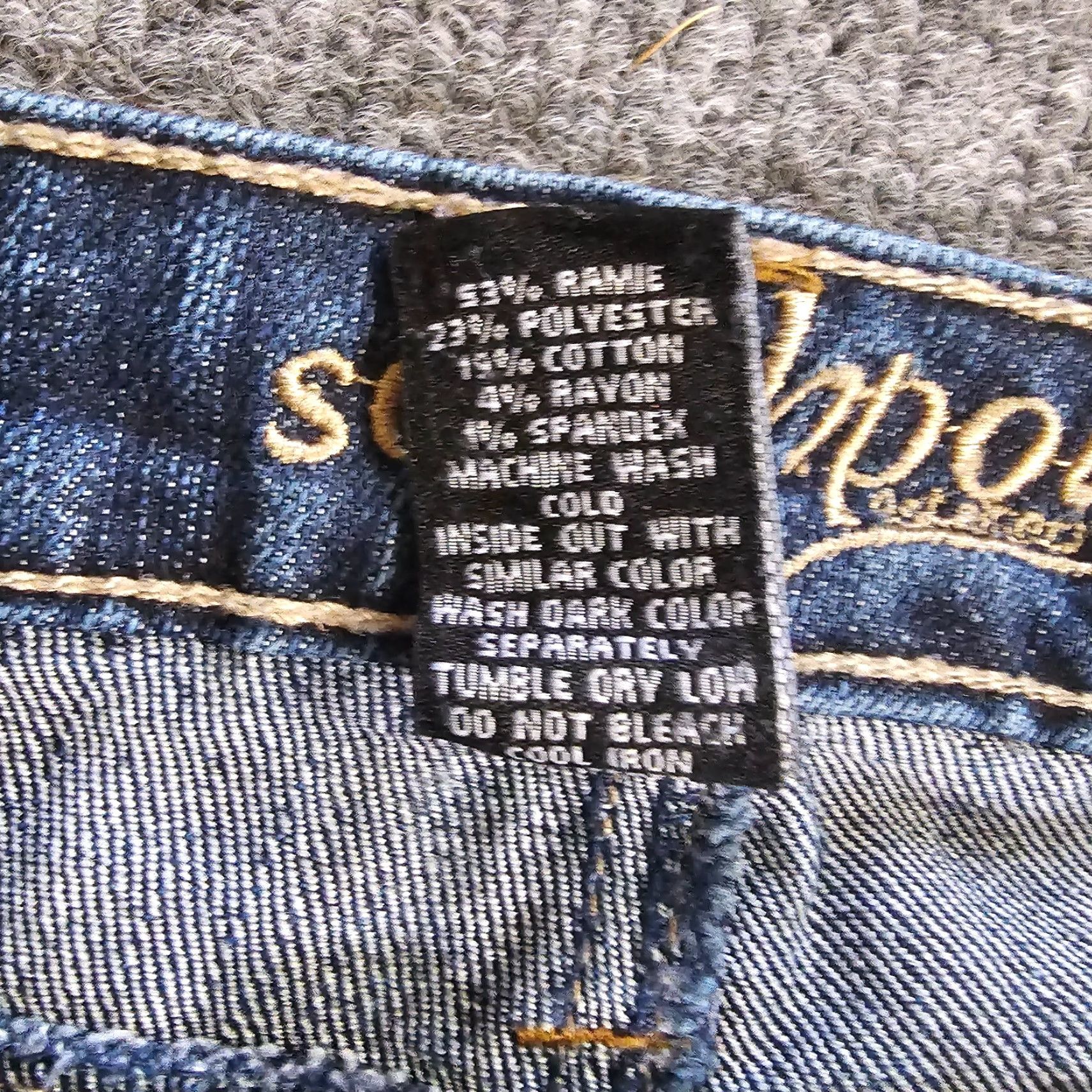 Southpole VINTAGE Southpole Jeans Womens Flare 28 Blue Dark Wash Embroidered 90s Hip Hop Y2K Casual Jeans Womens Size 26" / US 2 / IT 38 - 5 Thumbnail