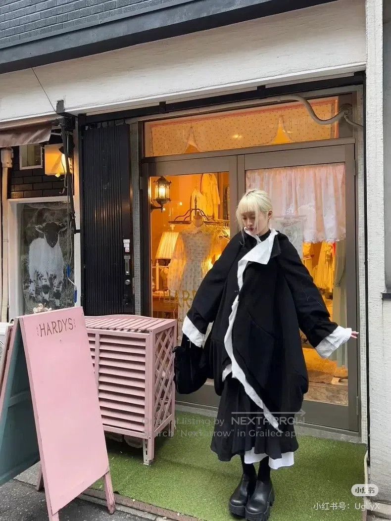 Comme des Garcons Comme Des Garcons Rare anime patchwork wool coat Size S / US 4 / IT 40 - 8 Thumbnail