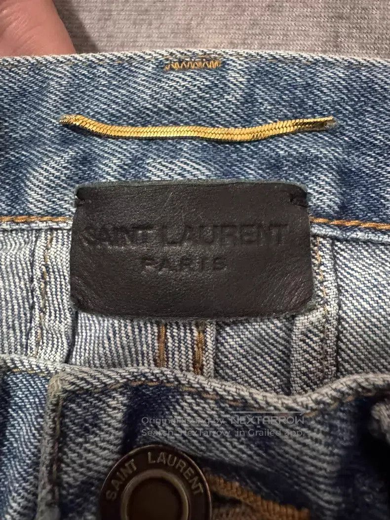 Saint Laurent Paris Saint Laurent Paris Light blue washed basic blue denim jea Size US 26 / EU 42 - 5 Thumbnail