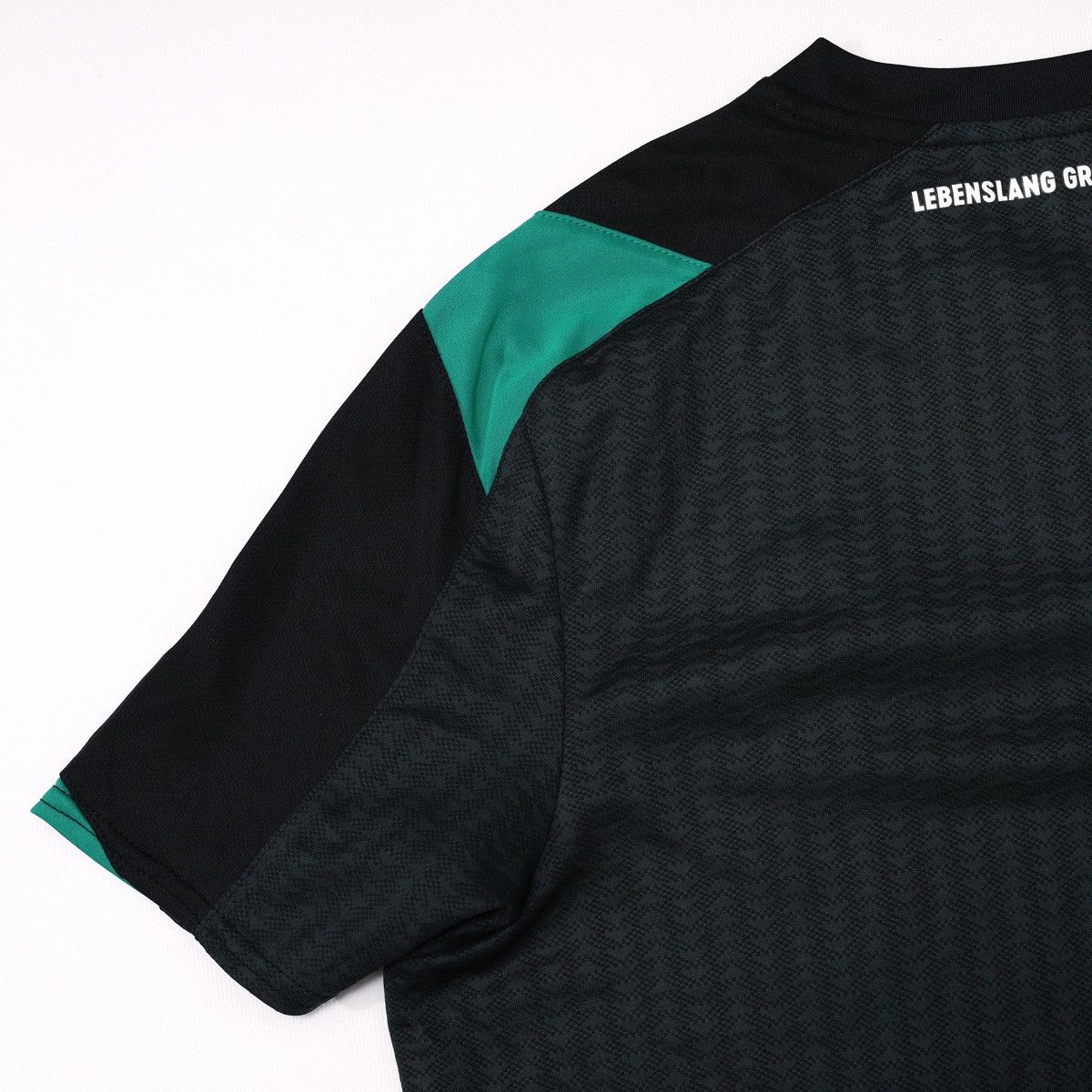 Umbro Umbro Werder Bremen 21/22 Third Football Soccer Jersey Shirt Size US M / EU 48-50 / 2 - 9 Thumbnail