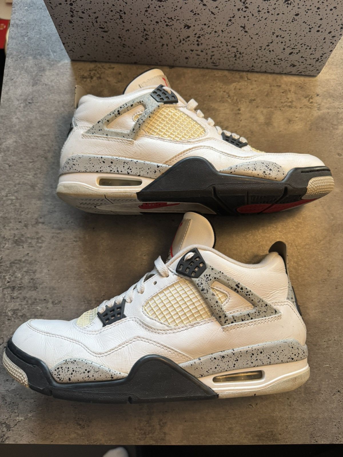 Jordan Brand Jordan 4 White Cement 2016 Size US 9.5 / EU 42-43 - 1 Thumbnail