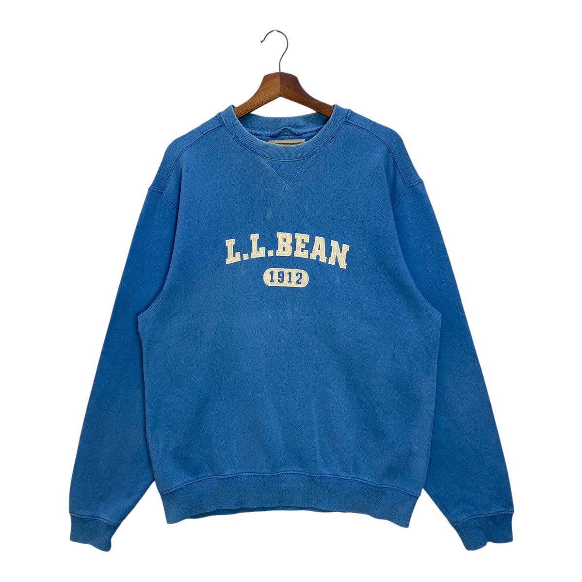 L.L. Bean Vintage LL Bean Sweatshirt Spellout Pullover Crewneck Size L Size US L / EU 52-54 / 3 - 1 Thumbnail