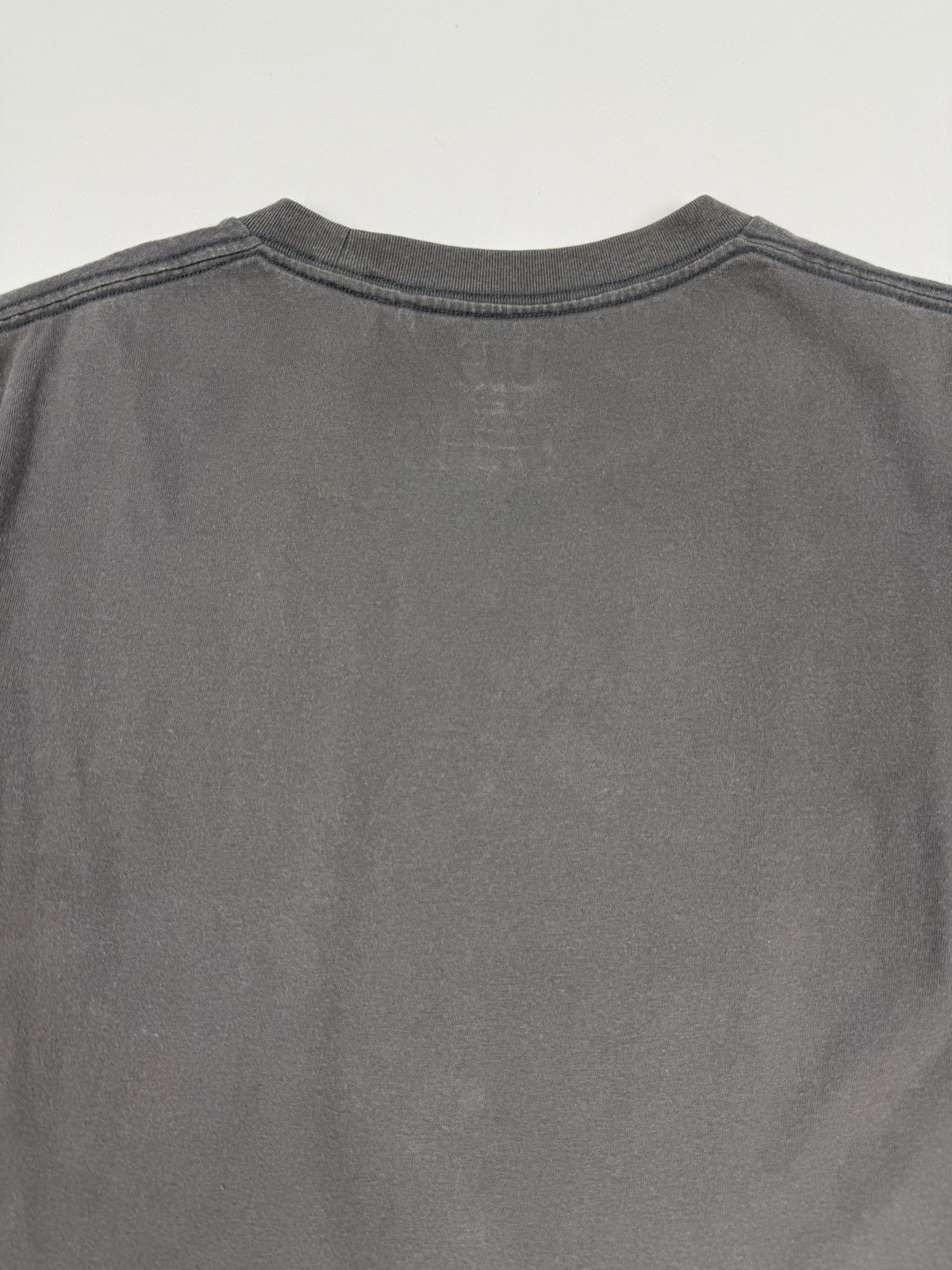 Kaws Uniqlo Kaws Sesame Street “Oscar The Grouch” t shirt Size US M / EU 48-50 / 2 - 6 Thumbnail