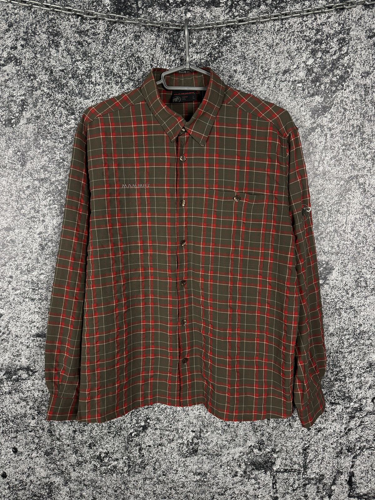 Mammut Mammut Long Sleeve Plaid Shirt Button Up Outdoor Hiking Sz L Size US L / EU 52-54 / 3 - 1 Thumbnail