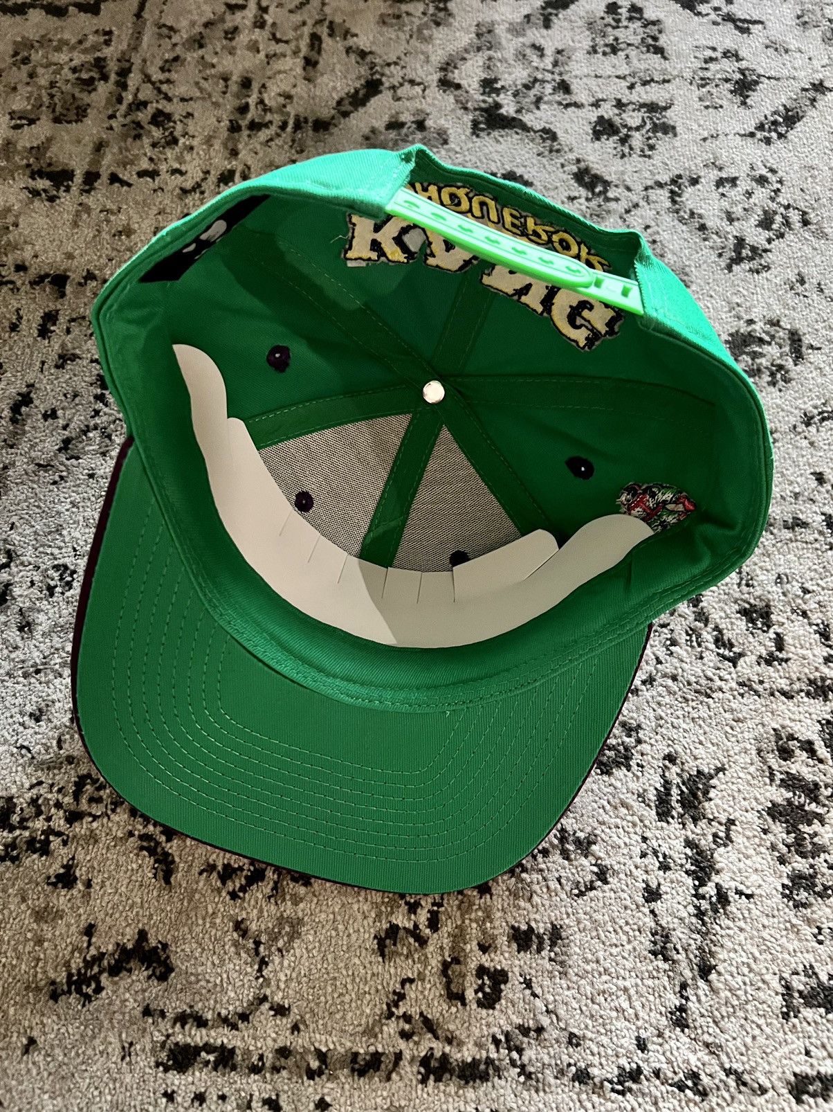 Marvel Comics KANG THE CONQUEROR MASK & DISGUISE SNAPBACK HAT Size ONE SIZE - 9 Thumbnail