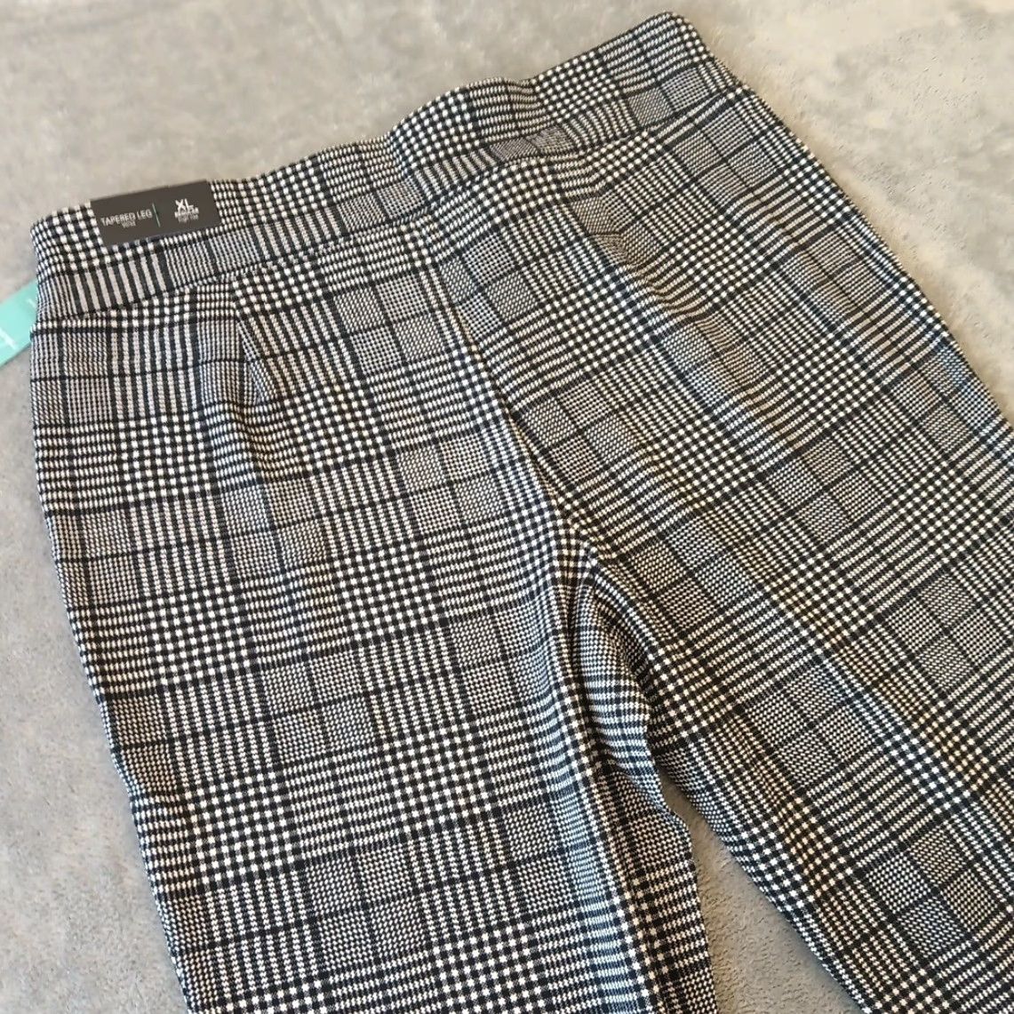 Vintage Maurices Ankle Pants Womens XL Black Plaid Pull On Knit Tapered Lightweight New Size 40" / US 18 - 7 Thumbnail