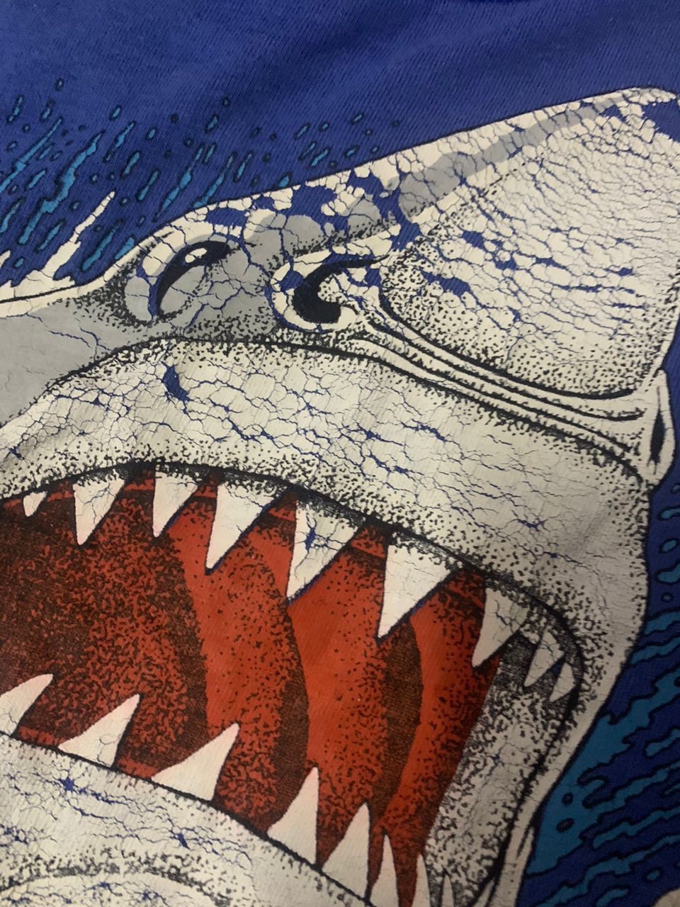 Hook-Ups × Vintage × Welcome Skateboards Vintage Hook Up Jaws TShirt Size US M / EU 48-50 / 2 - 9 Thumbnail
