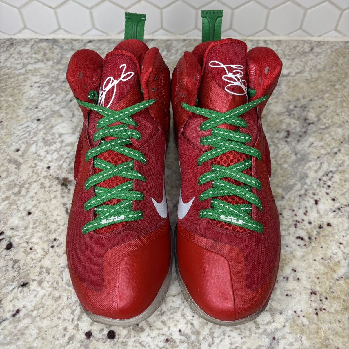Nike Size 8-Nike LeBron 9 Christmas 2011ICY ❄️VERY CLEAN SHIP ASAP Size US 8 / EU 41 - 4 Thumbnail