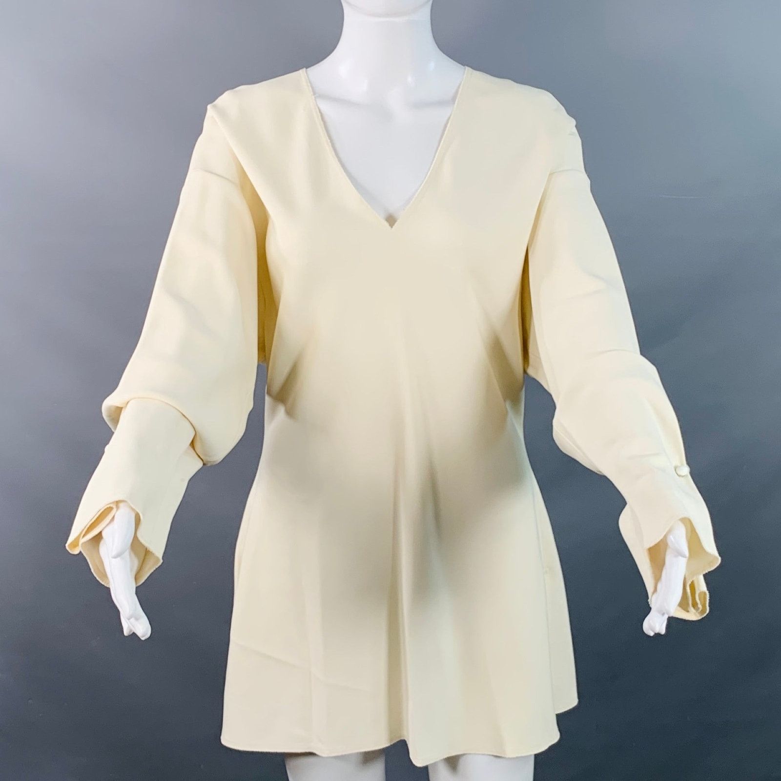 Marni MARNI Size M Beige Viscose Blend Long Sleeve V-Neck Blouse Size M / US 6-8 / IT 42-44 - 1 Thumbnail