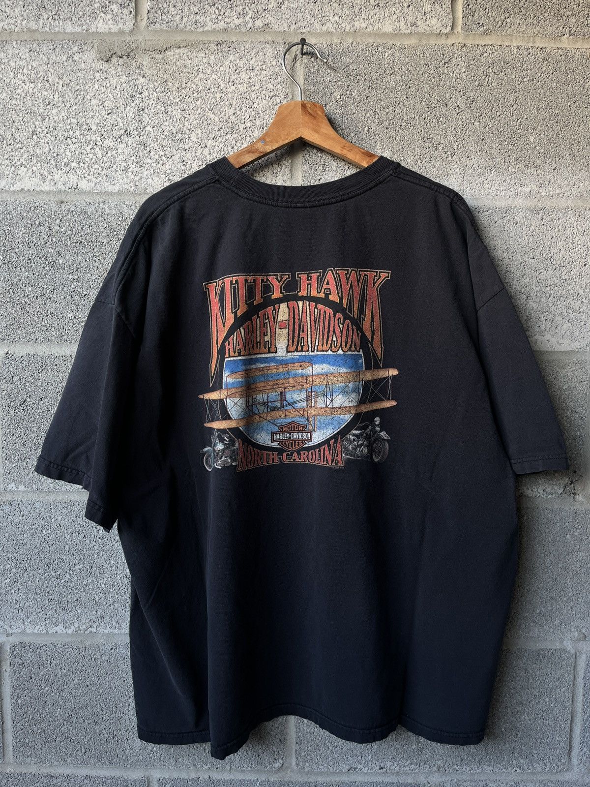 Harley Davidson × Vintage Vintage Harley Davidson Motorcycles Flames T Shirt Size US XXL / EU 58 / 5 - 2 Thumbnail