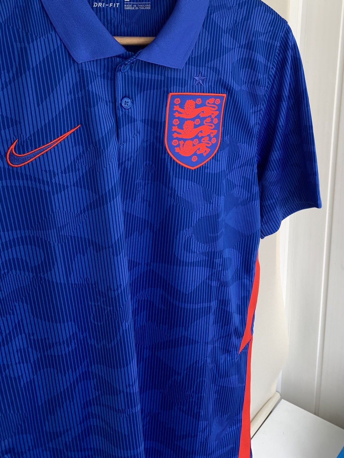 Nike Nike England 2020-2021 Away Soccer Shirt Size L Size US L / EU 52-54 / 3 - 3 Thumbnail
