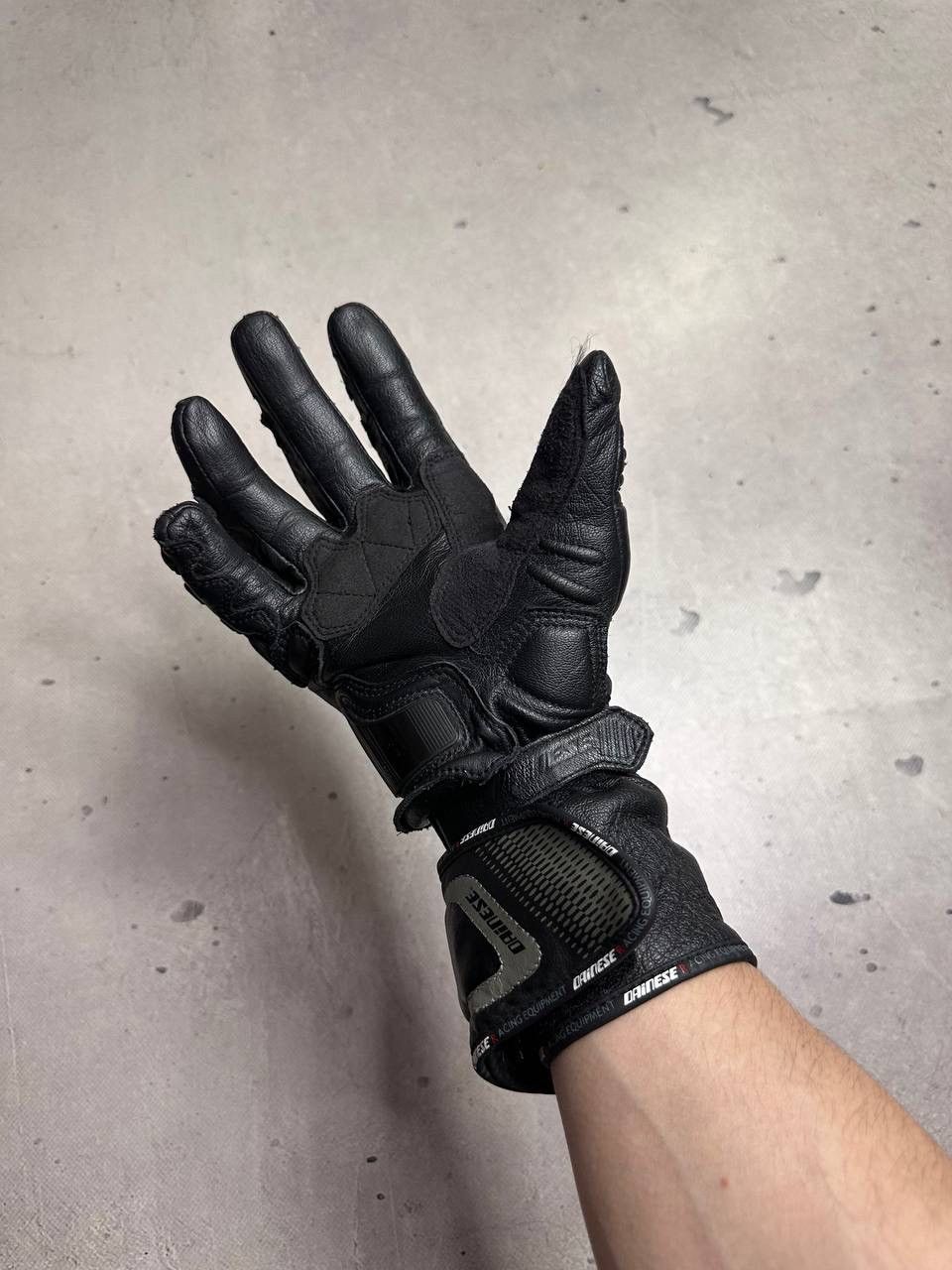 Dainese Dainese Carbon Cover Motorcycle Gloves Leather Black Racing Size ONE SIZE - 11 Thumbnail