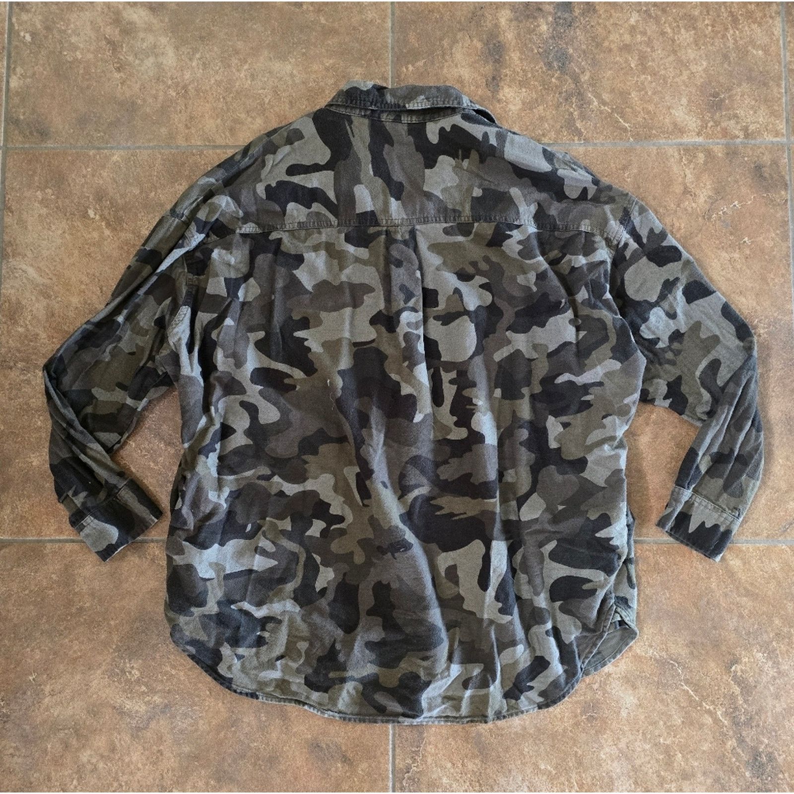 Other Olive Camo | WILD FABLE | Button Down Size L / US 10 / IT 46 - 2 Thumbnail