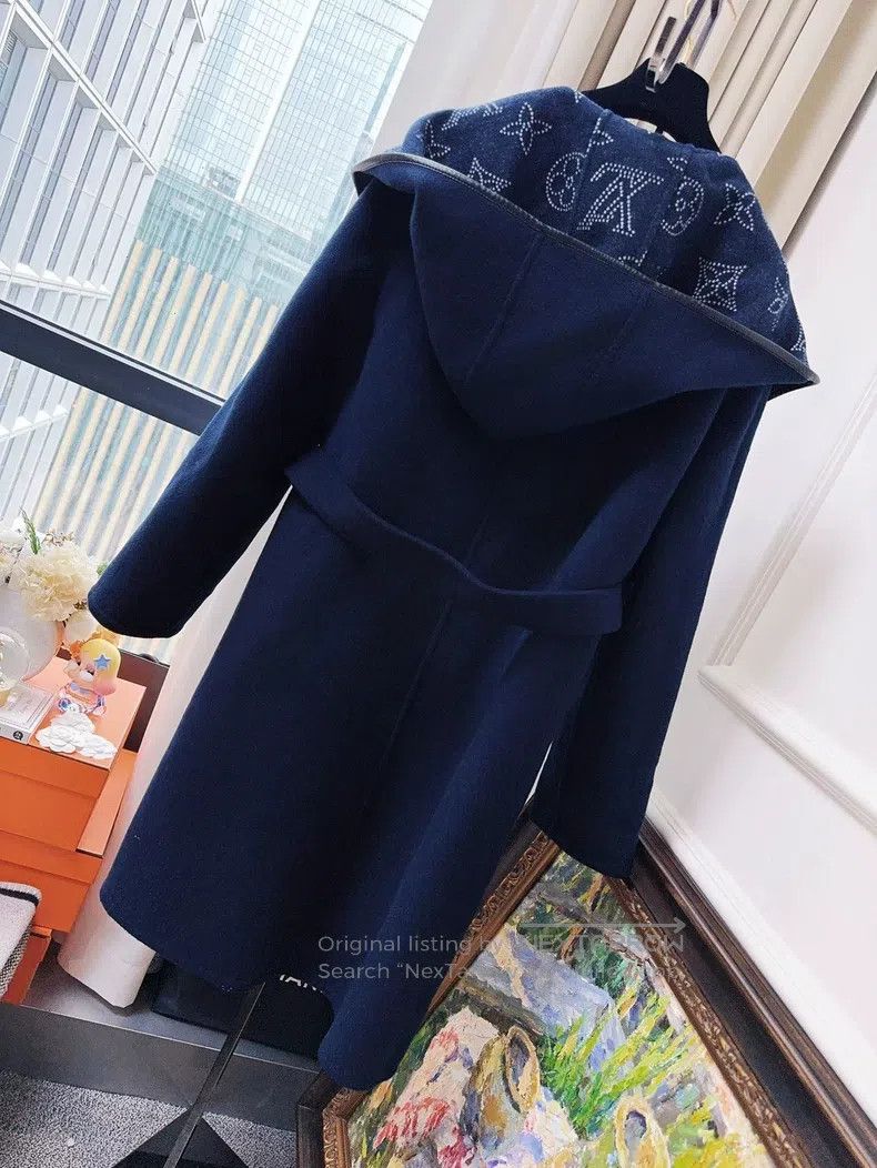 Louis Vuitton Louis Vuitton Blue presbyopic full logo presbyopic double- Size S / US 4 / IT 40 - 2 Thumbnail