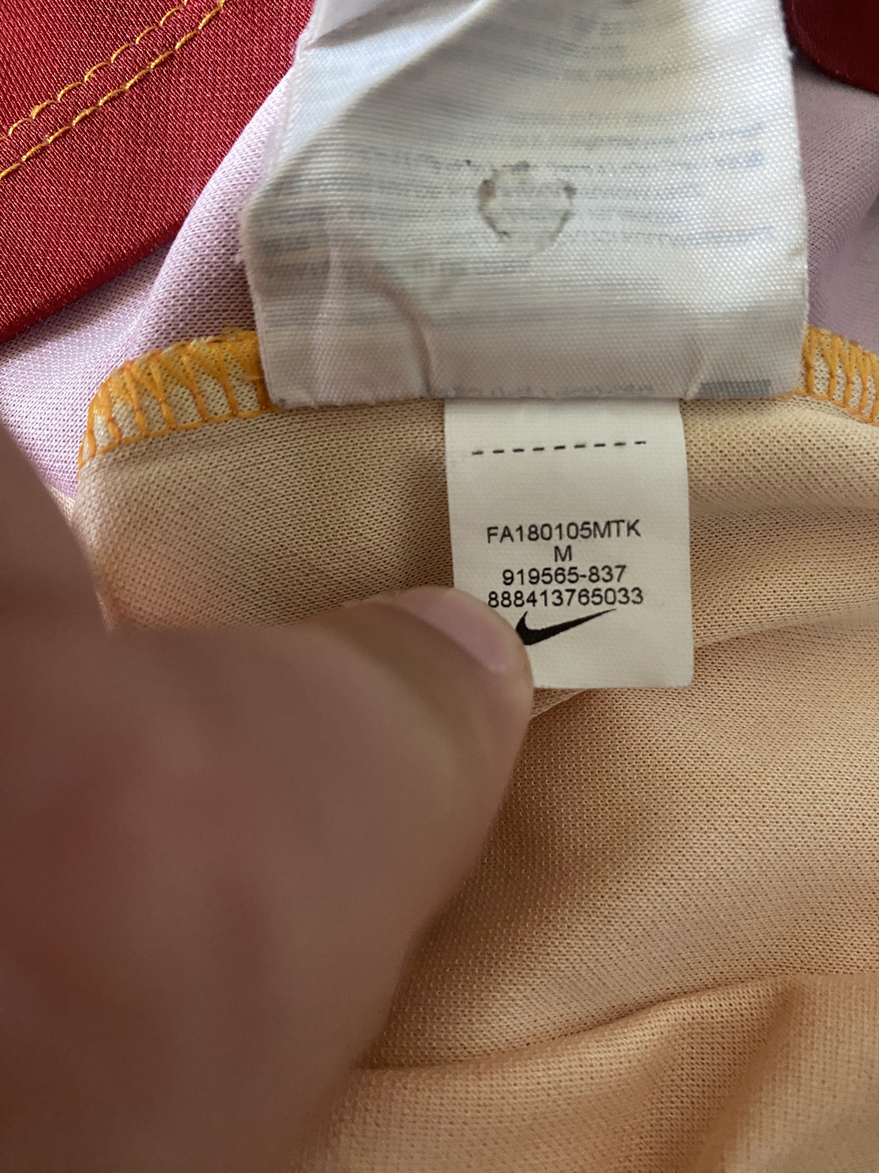 Nike GALATASARAY SK #1 EMRE - 2018 - 2019 - Nike - M Size US M / EU 48-50 / 2 - 8 Thumbnail