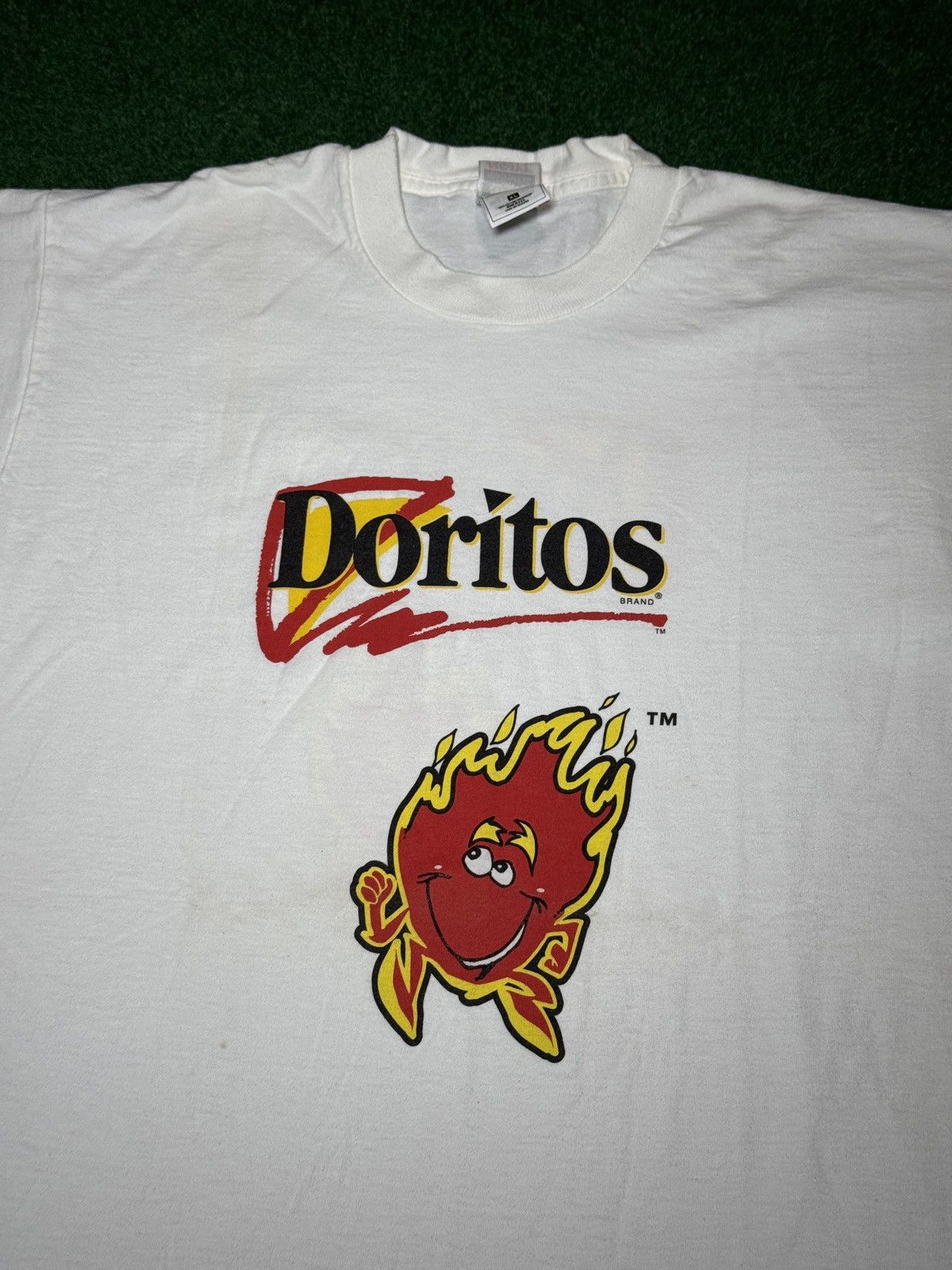 Vintage Doritos Vintage 90s Double Sided Chip Snack XL T Shirt Size US XL / EU 56 / 4 - 2 Thumbnail