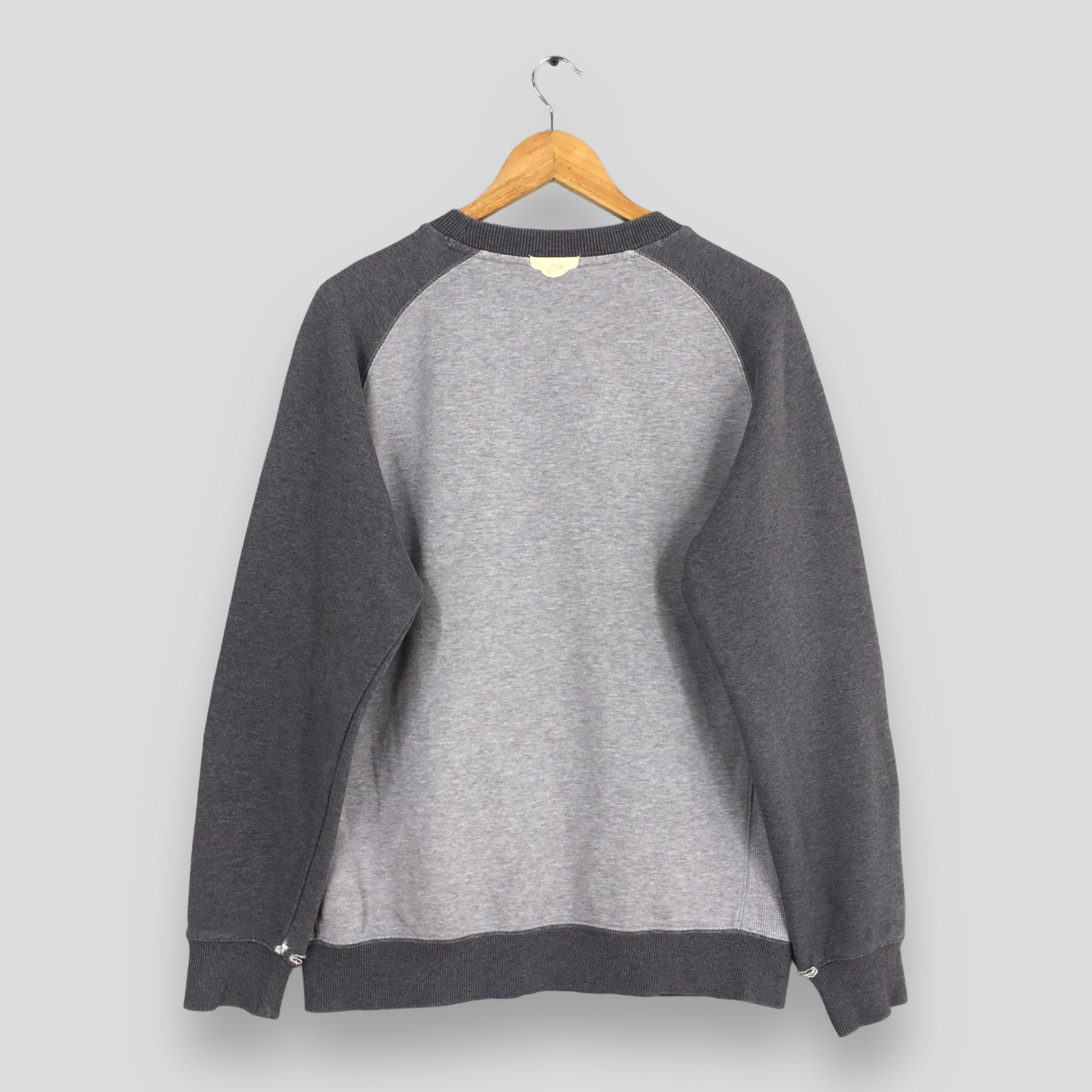 Nike × Sports Specialties Vintage Nike Swoosh Gray Sweatshirt Medium Size US M / EU 48-50 / 2 - 8 Thumbnail