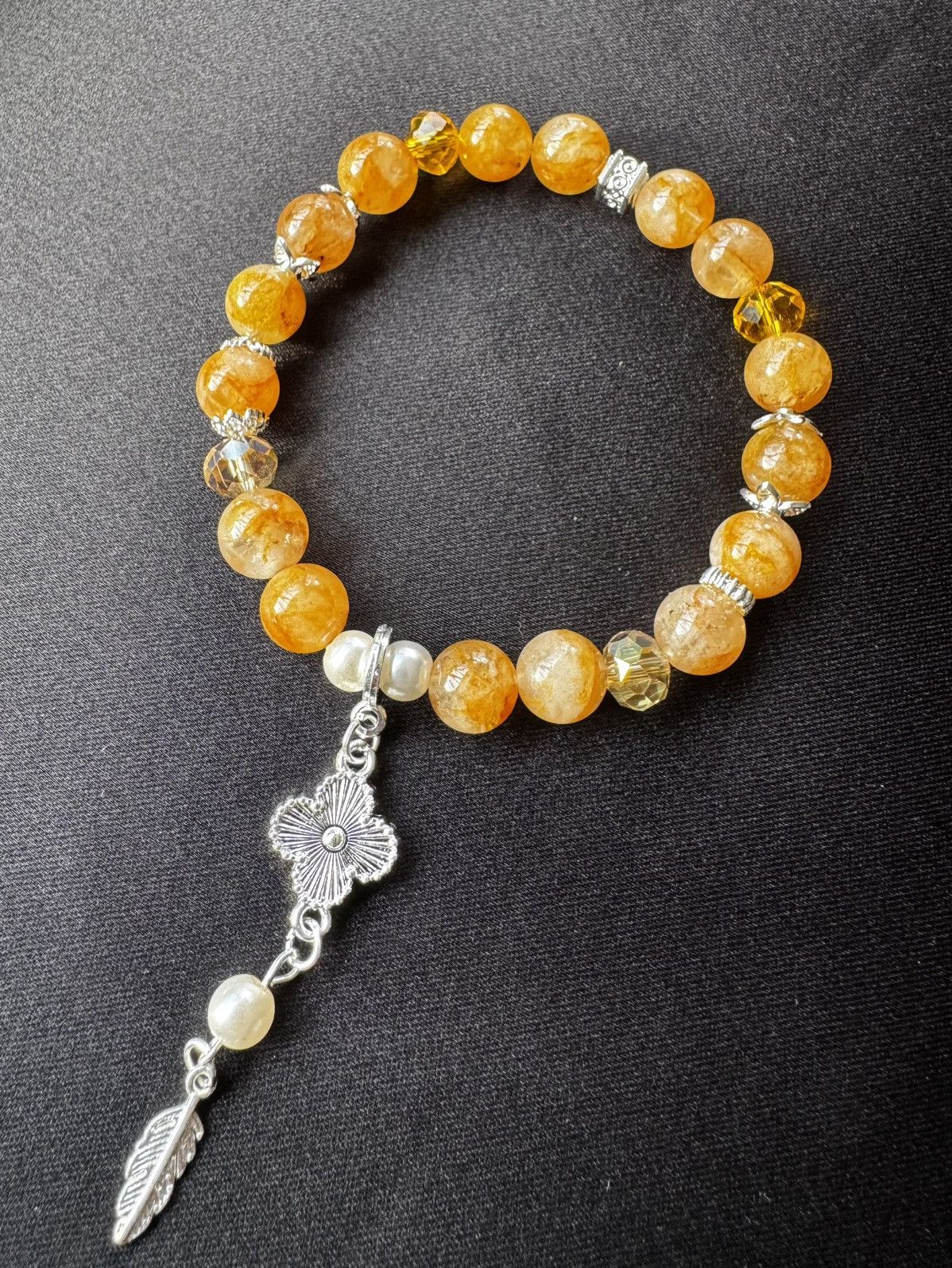 Handmade Citrine Clover Bracelet Size ONE SIZE - 1 Thumbnail