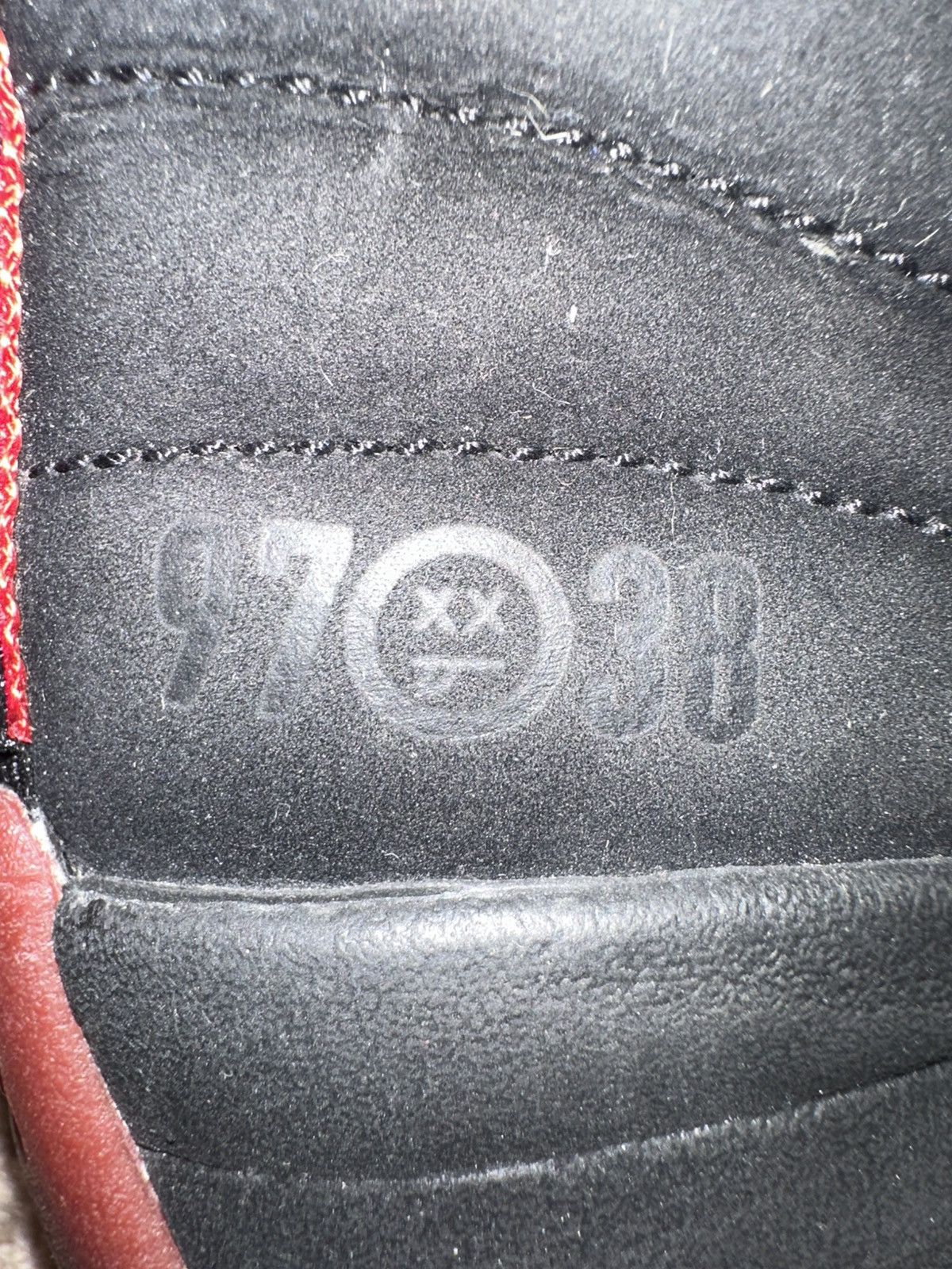 Jordan Brand 2009 Jordan 12 Flu Game Size US 9 / EU 42 - 6 Thumbnail