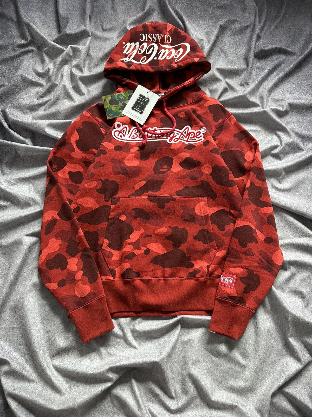 Bape Bape X Coco Cola Red Camo Hoodie Size US S / EU 44-46 / 1 - 5 Thumbnail