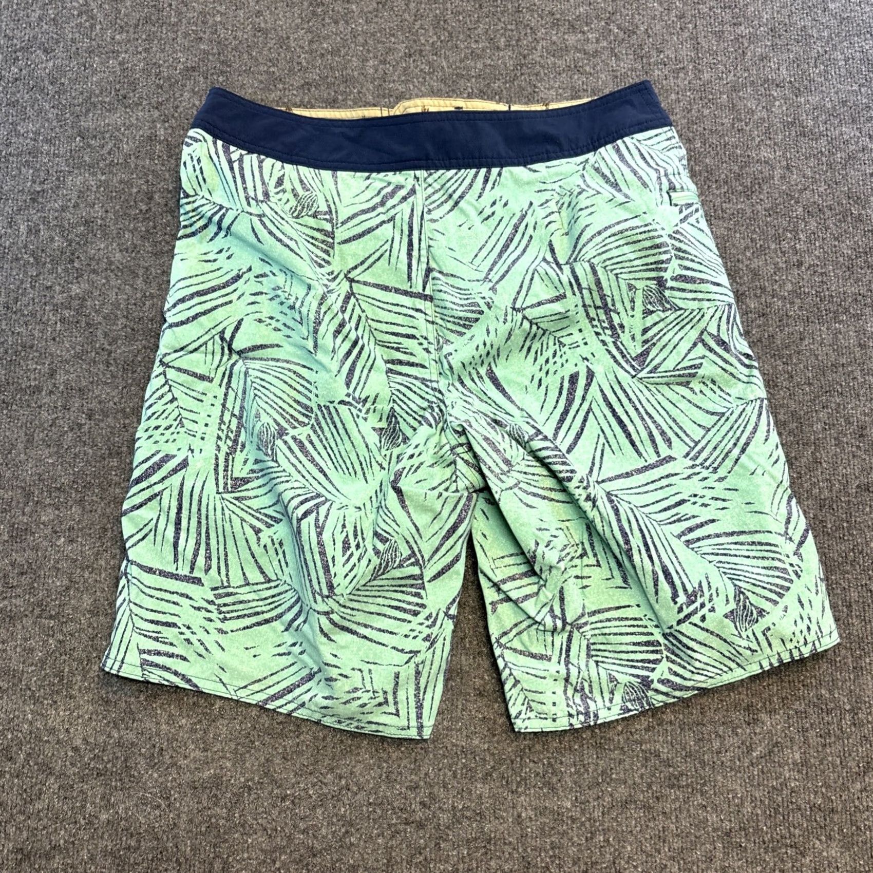 Patagonia Patagonia Wavefarer Boardshorts Men L Blue Nylon Stretch Quick Dry Swim Trunk Size US 33 - 5 Thumbnail