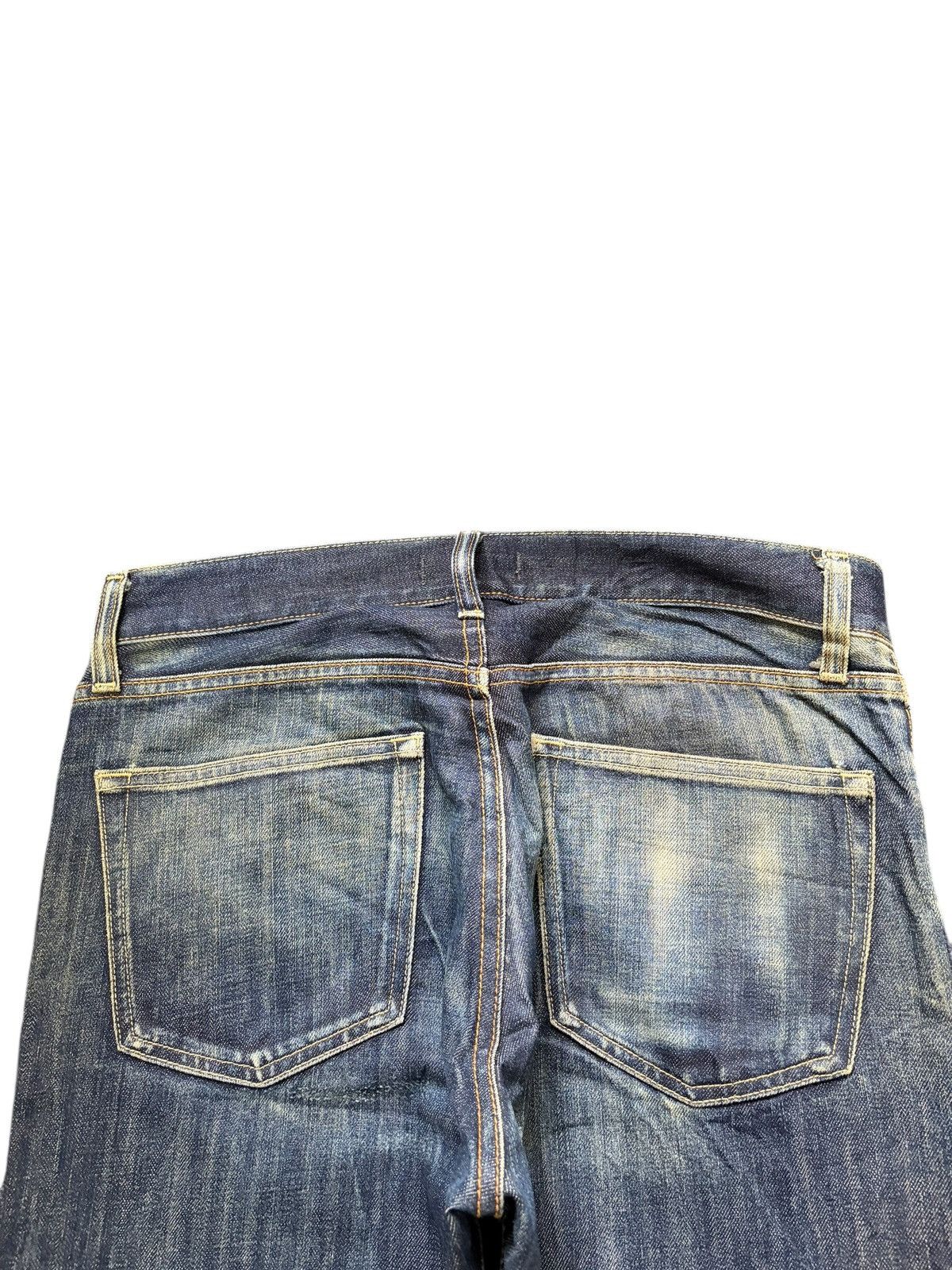 Uniqlo Vintage Japanese Uniqlo Mud Wash Distress Loose Jeans Size US 31 - 4 Thumbnail
