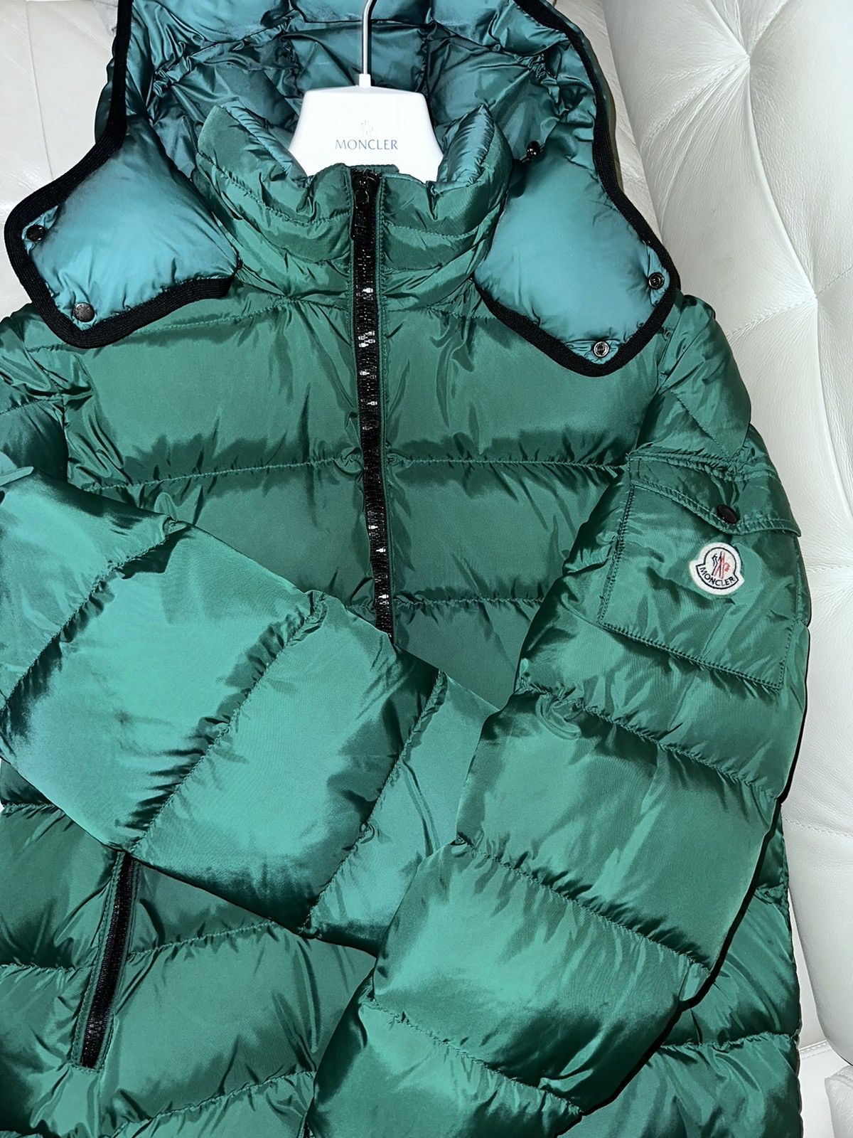 Moncler MONCLER SHORT DOWN JACKET (GREEN) Size US L / EU 52-54 / 3 - 2 Thumbnail