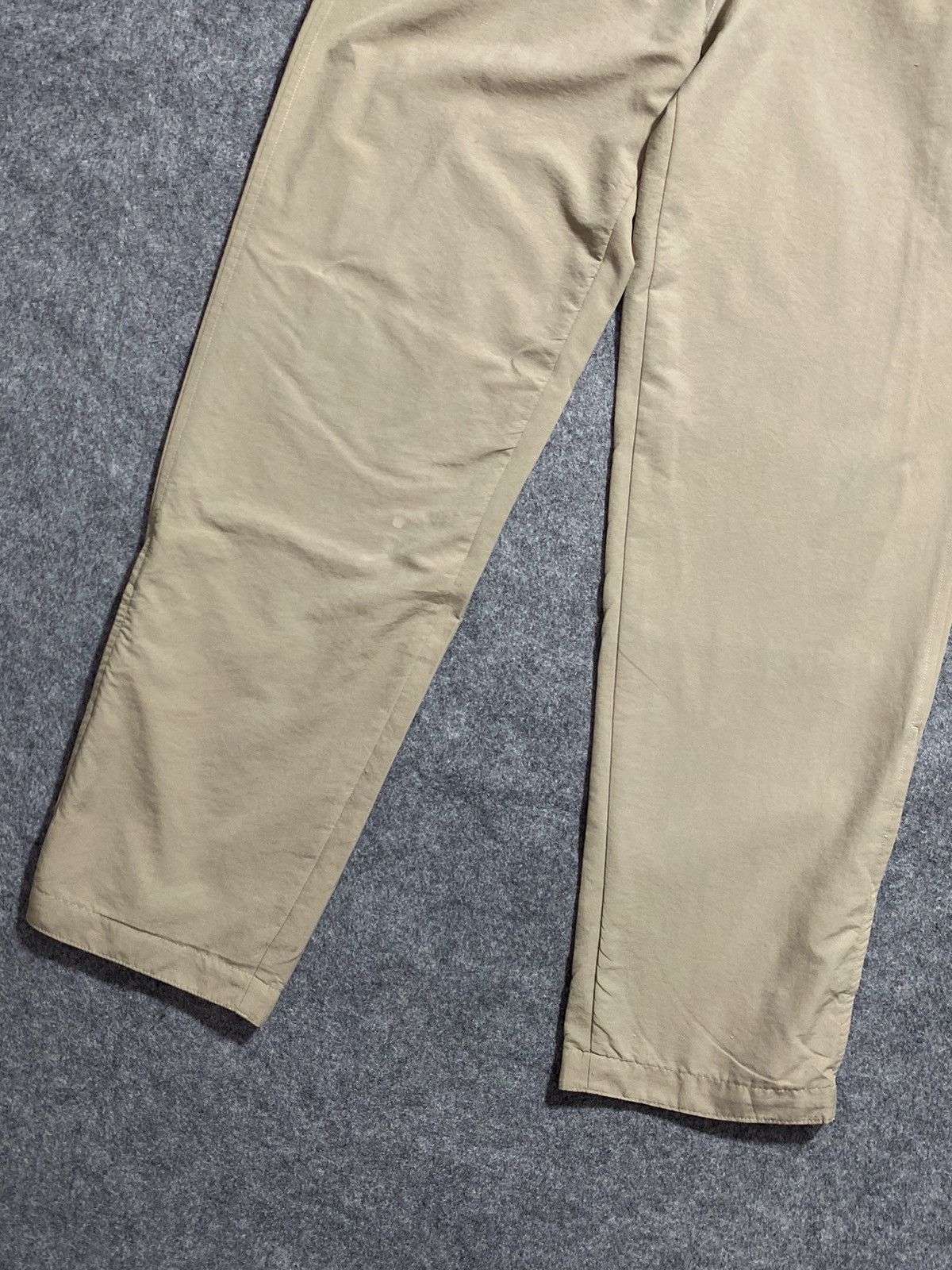 Nike × Vintage Y2K Nike Nylon Pants Track Drill Cream Swoosh Size US 30 / EU 46 - 4 Thumbnail
