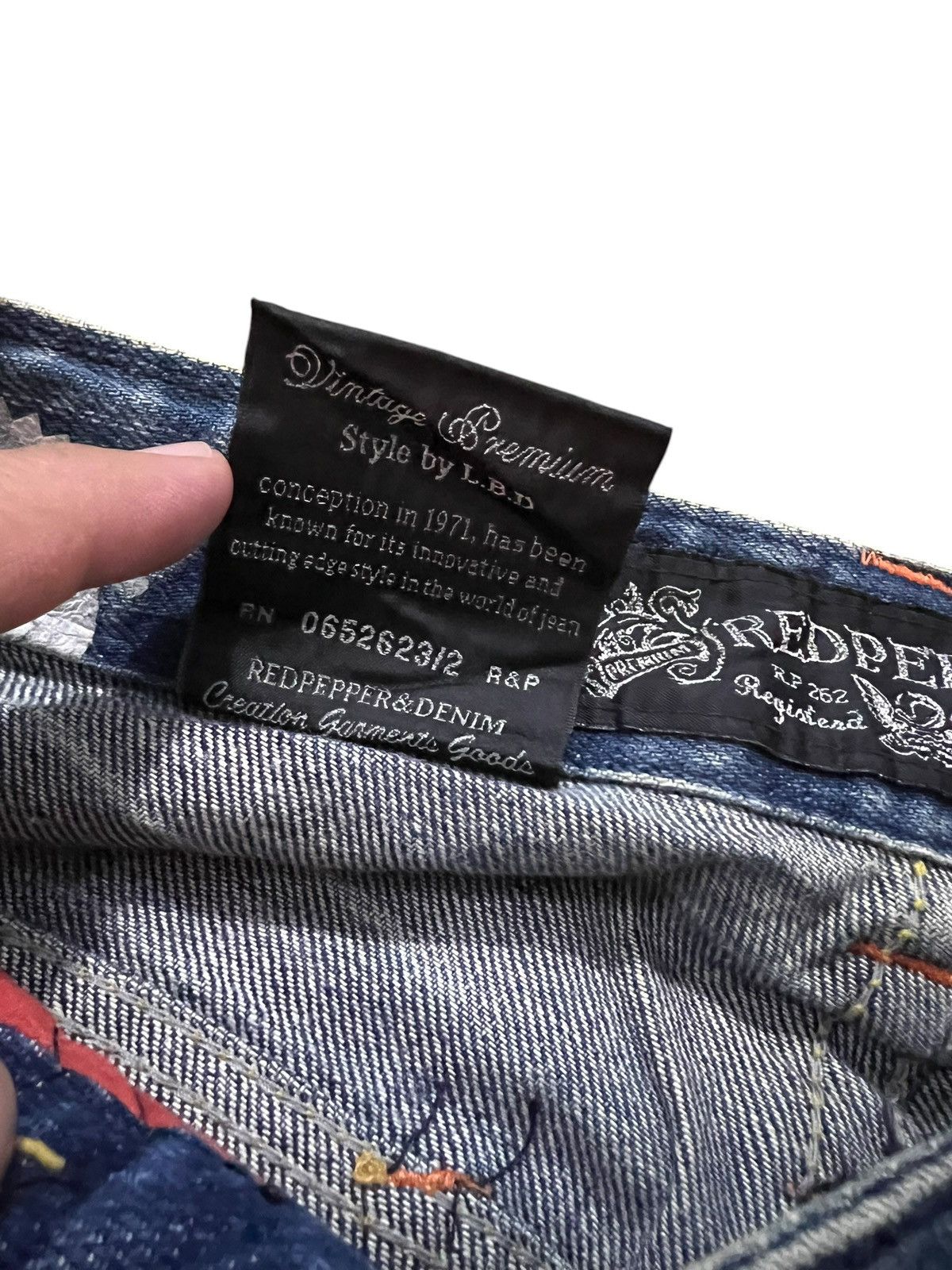 Japanese Brand 💥Flare low rise💥Red pepper Clawmark Mud wash Jean Very Rare Size US 29 - 13 Thumbnail