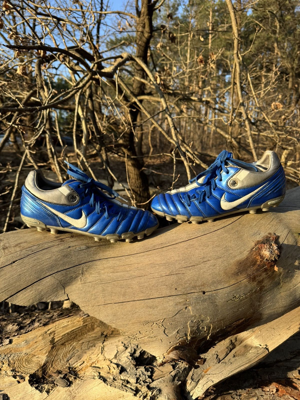 Nike Nike Tiempo Blue Leather Soccer Cleats Vintage Football Boot Size US 6 / IT 36 - 1 Thumbnail