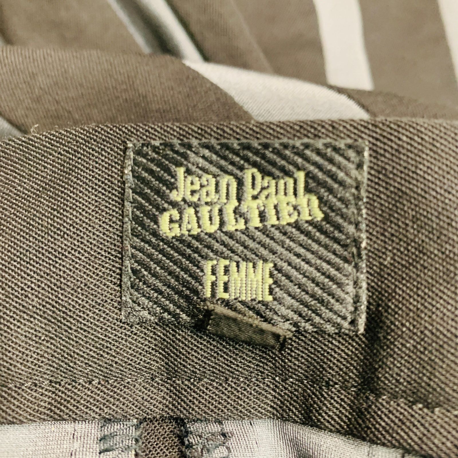 Jean Paul Gaultier JEAN PAUL GAULTIER Size 4 Black Grey Stripe Pencil Skirt Size 27" / US 4 / IT 40 - 4 Thumbnail
