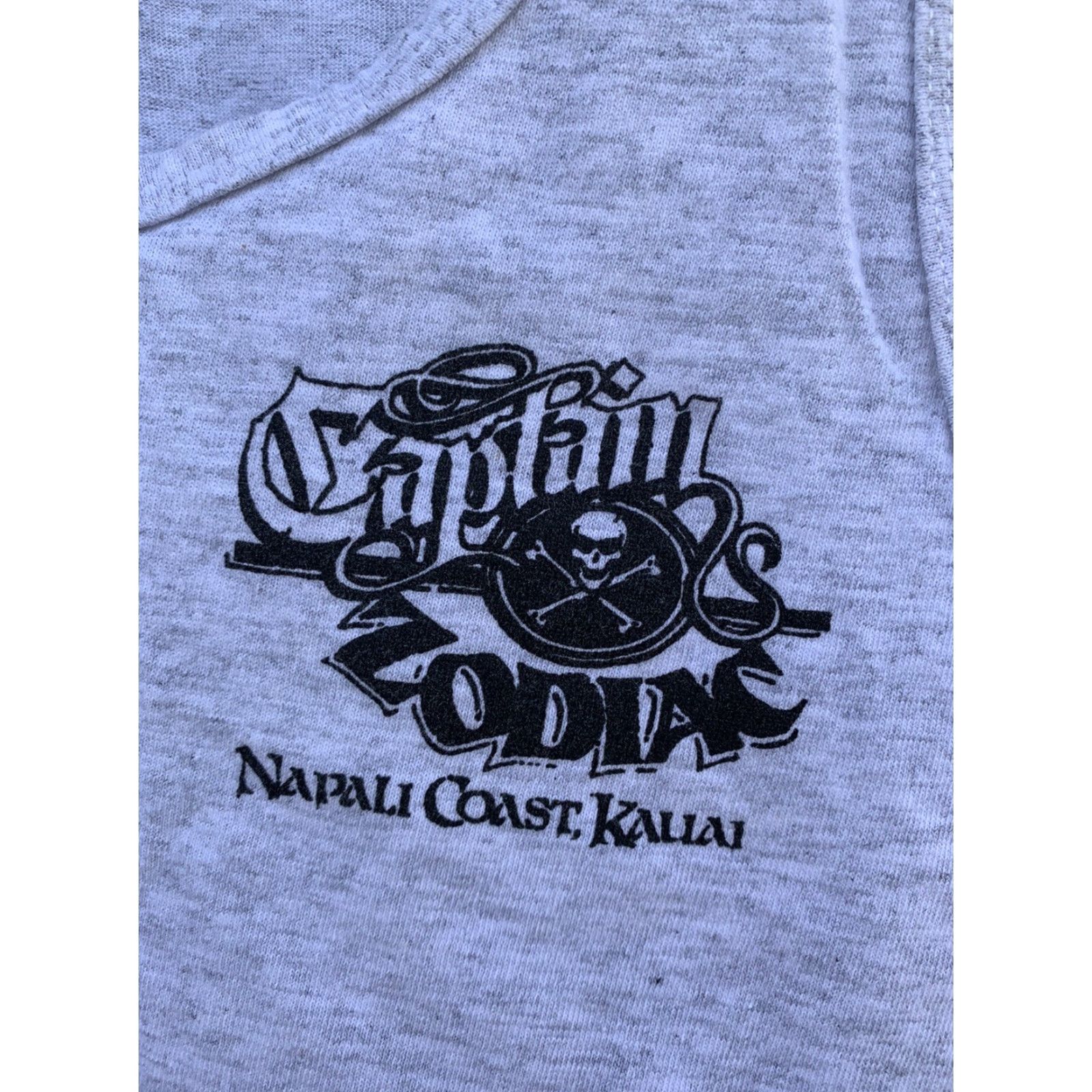 Anvil VINTAGE Anvil Captain Zodiak Napali Coast Kauai Raft Kauai Tank Top Unisex S Gray Cotton Blend Preshrunk Graphic Print T-Shirt USA Made Size US S / EU 44-46 / 1 - 3 Thumbnail