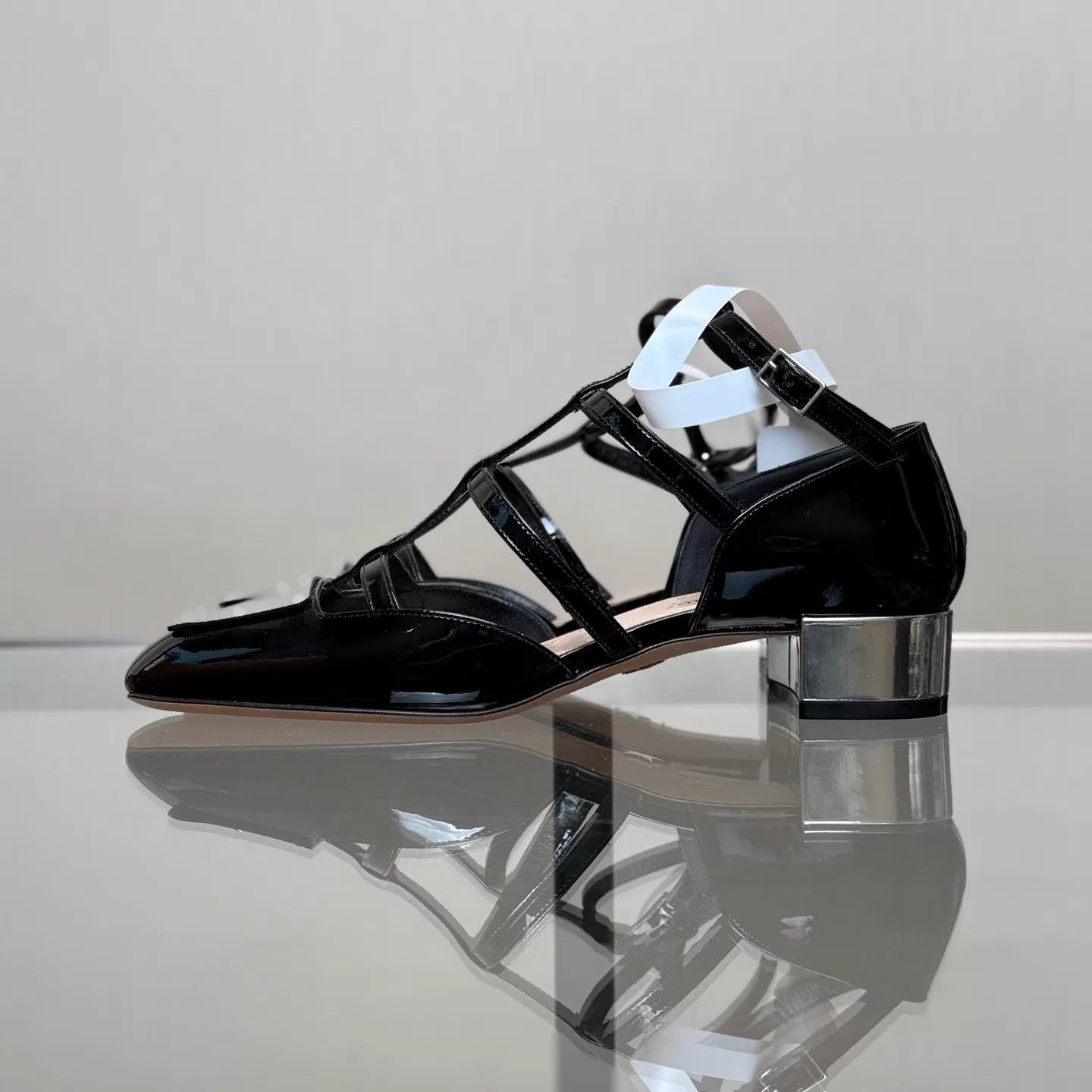 Dior DIOR Women's Black Patent Leather Block Heel Roman Sandals Size US 5.5 / IT 35.5 - 5 Thumbnail