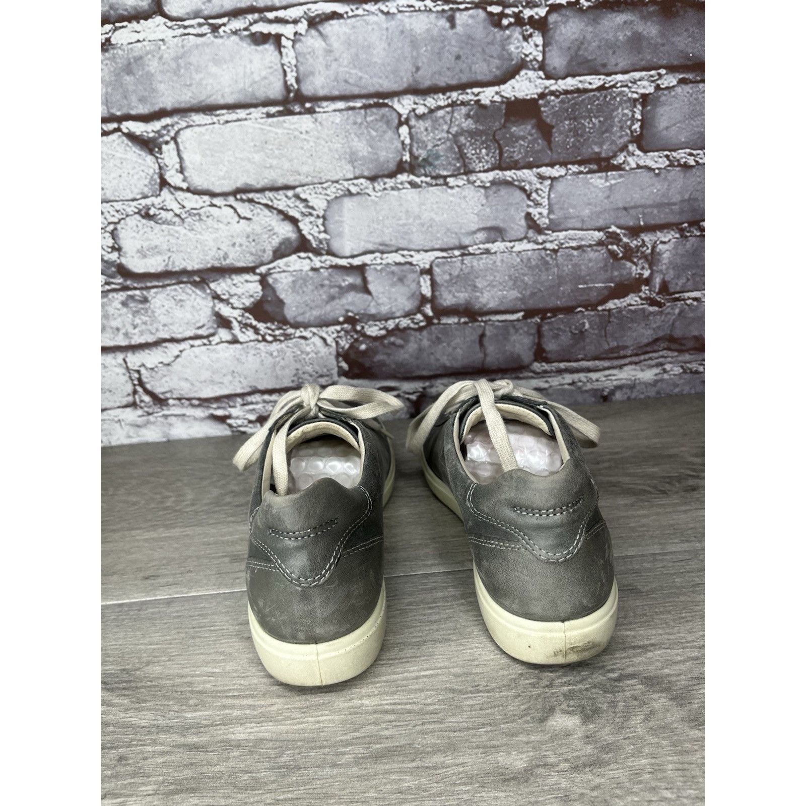 Ecco Ecco Danish Design Gray Leather Lace Up Sneakers Shoes Women Size US 6.5 / IT 36.5 - 5 Thumbnail