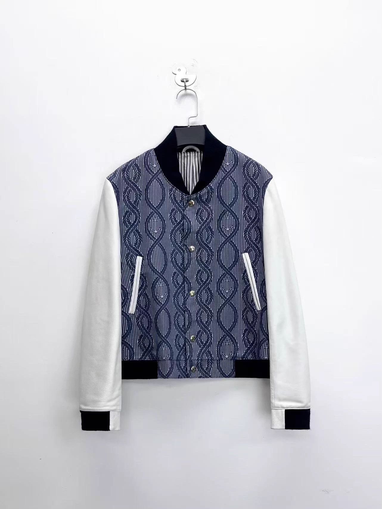 Thom Browne Thom Browne Anchor Stripe Logo Leather Snap Baseball Jkt 1 Size US S / EU 44-46 / 1 - 1 Thumbnail