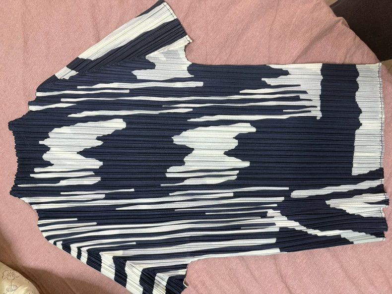 Issey Miyake issey miyake size:3 Black and white short sleeves Size XXS / US 00 / IT 34 - 3 Thumbnail
