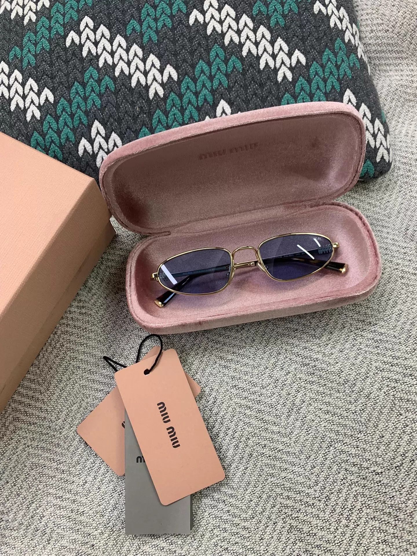 Miu Miu MiuMiu SMUA52 light tint new sunnies Size ONE SIZE - 1 Thumbnail