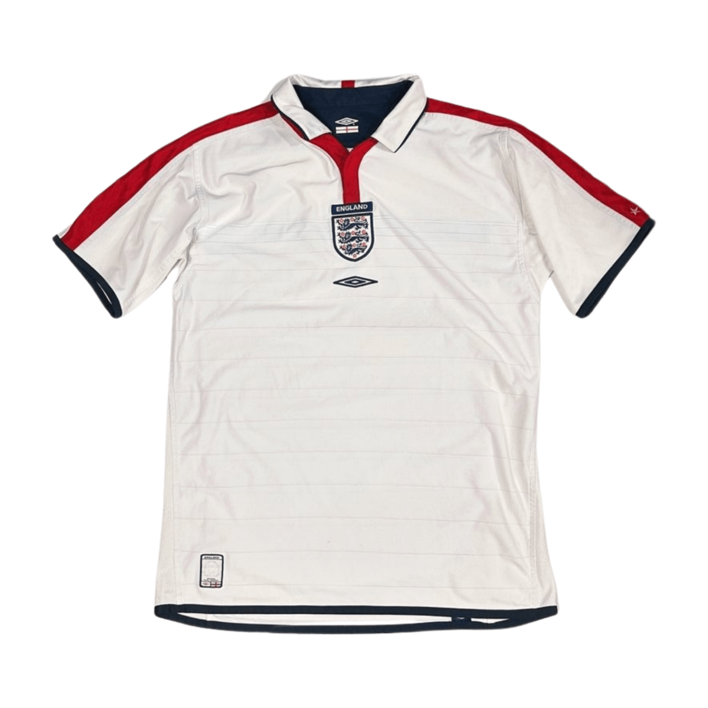 Umbro England 2003-2005 Umbro size M, fits better a Small Size US M / EU 48-50 / 2 - 1 Thumbnail