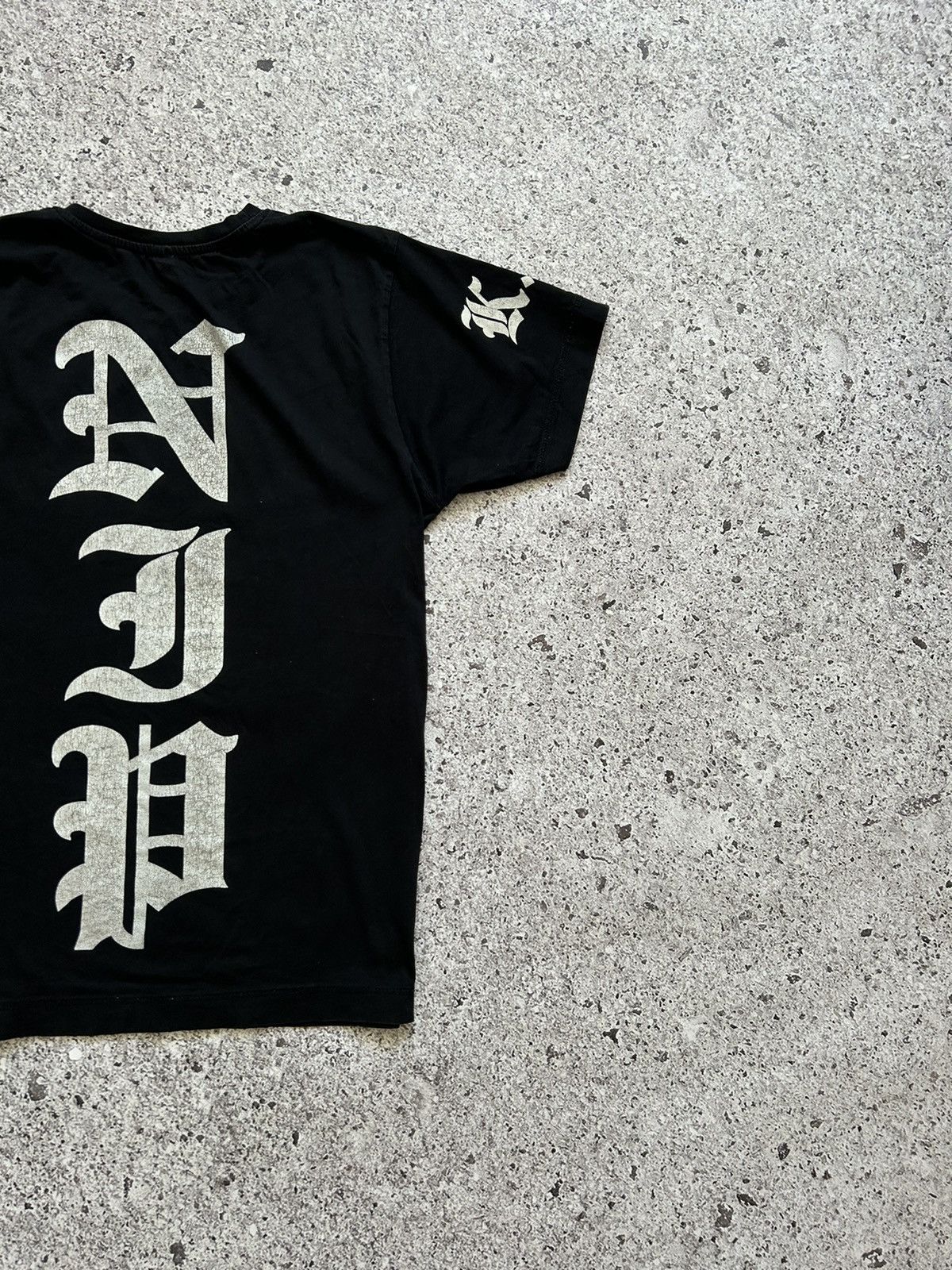 Jay-Z × Kanye West Vintage Kanye West x Jay Z Watch The Throne Europe Tee Size US S / EU 44-46 / 1 - 8 Thumbnail