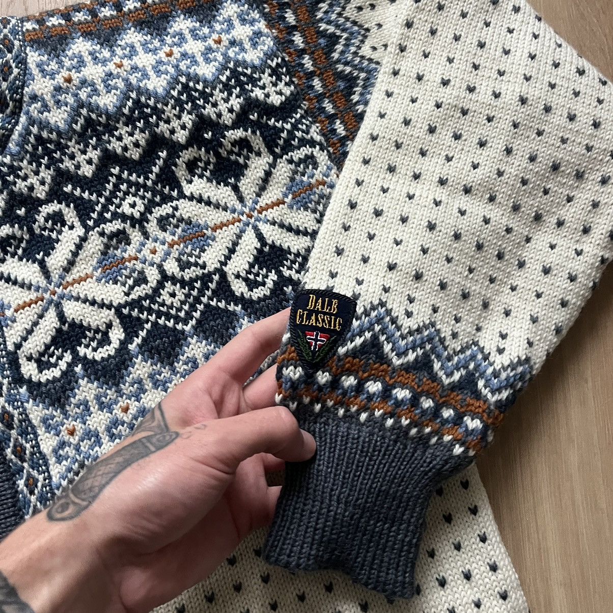 Dale Of Norway Vintage Dale Of Norway 🇳🇴 Avant Garde Sweater Size US M / EU 48-50 / 2 - 6 Thumbnail