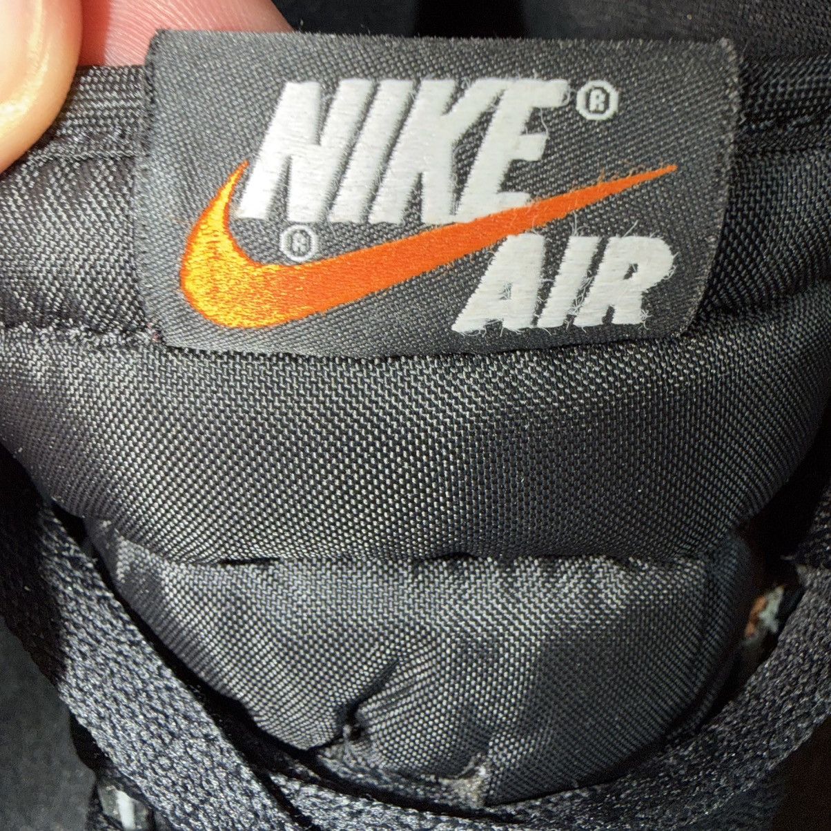 Jordan Brand Nike Air Jordan 1 Retro High OG Electro Orange 555088-180 Size US 9.5 / EU 42-43 - 10 Thumbnail