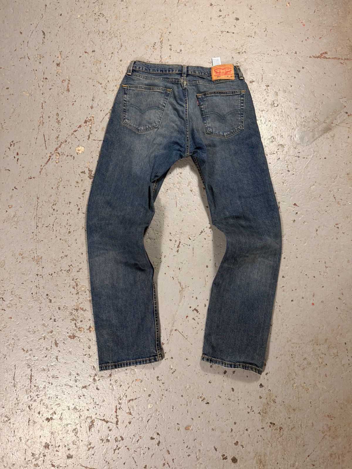 Levi's Classic 505 Darkwash Levis Denim Pants Size US 32 / EU 48 - 1 Thumbnail